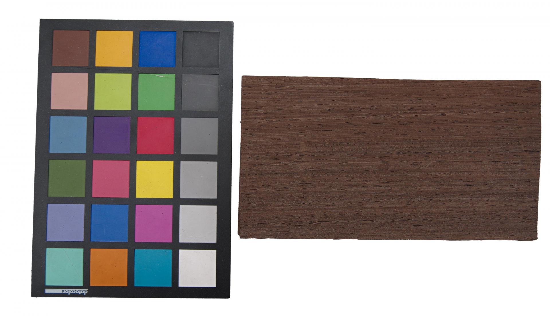 Wenge -Furnier (0,6mm) - 0,35m² (16Stk. x 20cm x 11cm)