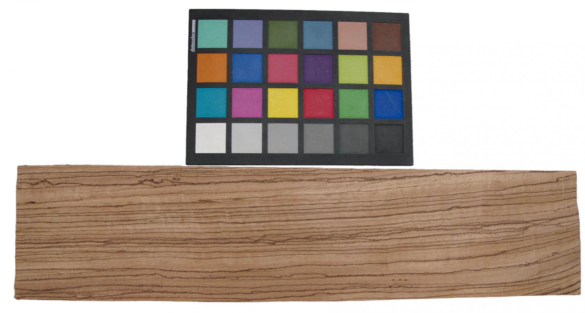 Zebrawood, - veneer (0,6mm) - 0,63m² (12pcs. x 48cm x 11cm)