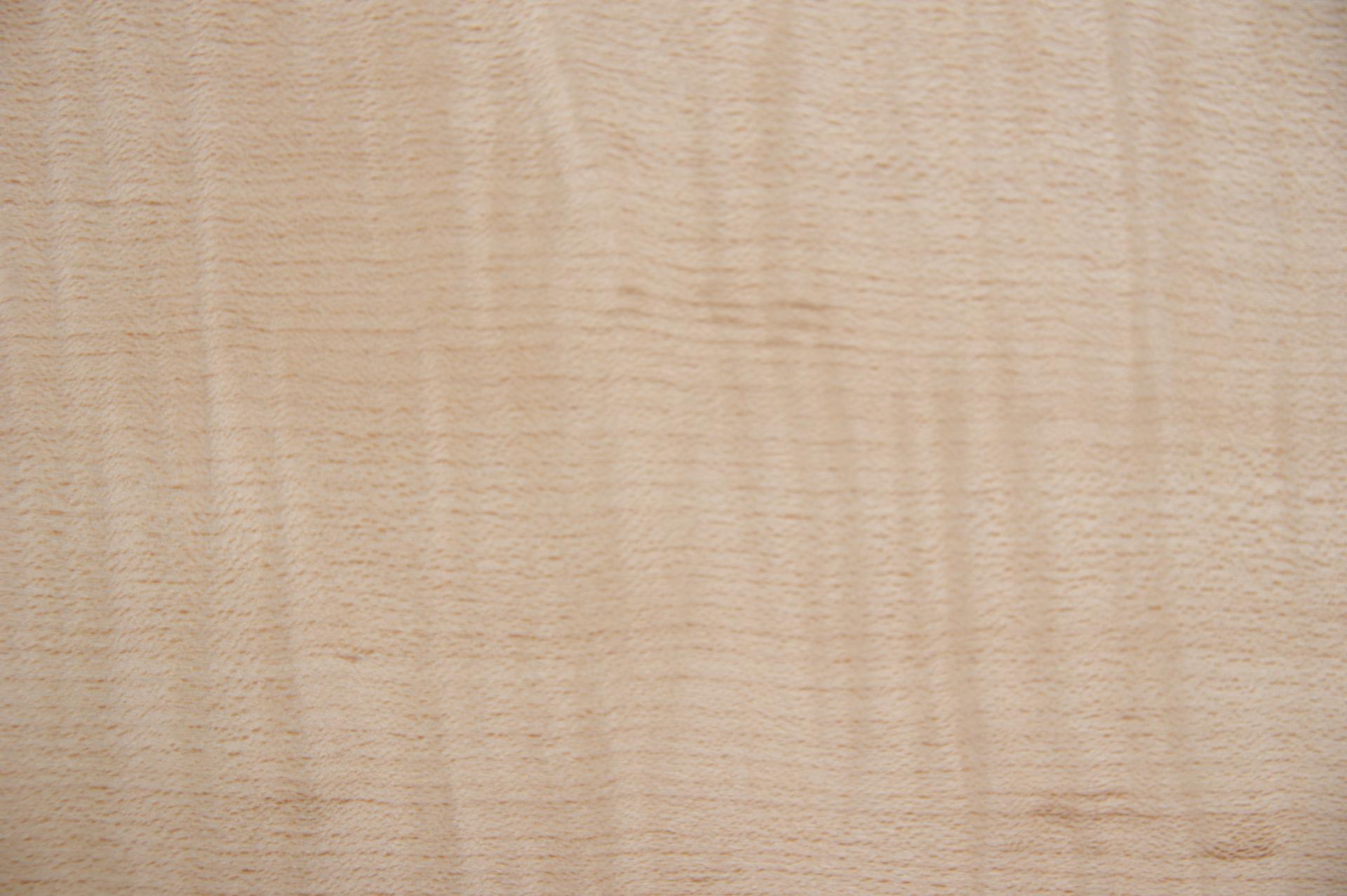 Figured Hard Maple, - veneer (0,6mm) - 2,86m² (22pcs. x 113cm x 11,5cm)