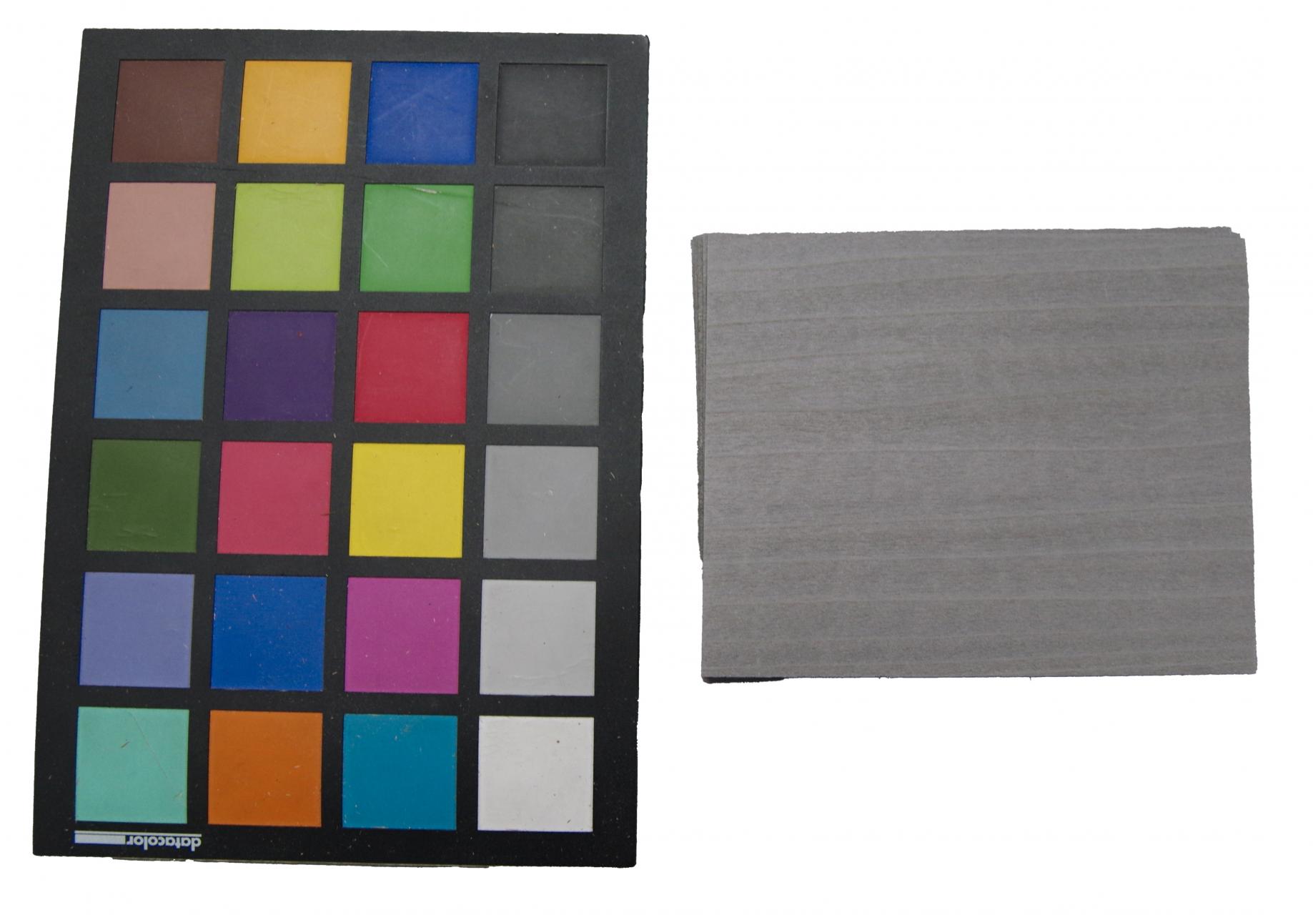 Tulipier, silber grau gefärbtes -Furnier (0,6mm) - 0,19m² (16Stk. x 12cm x 10cm)