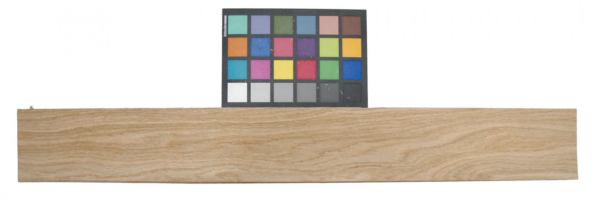 European Oak, - veneer (2,4mm) - 0,4m² (6pcs. x 74cm x 9cm)