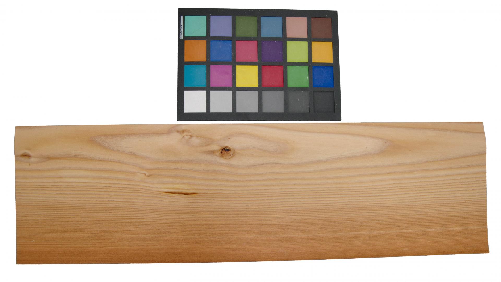Larch, - veneer (1mm) - 1,54m² (20pcs. x 55cm x 14cm)