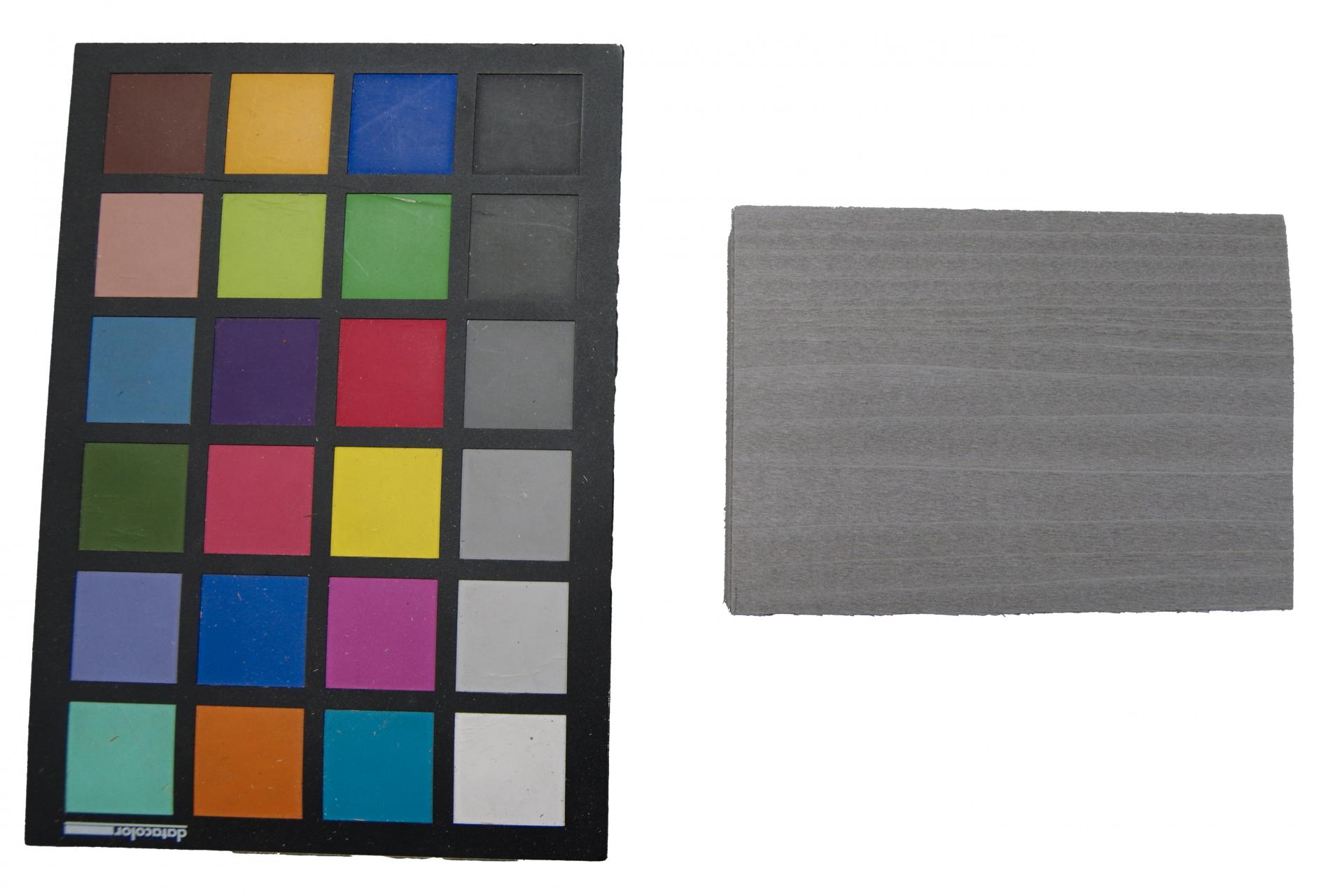 Tulipier, silber grau gefärbtes -Furnier (0,6mm) - 0,29m² (30Stk. x 12cm x 8cm)