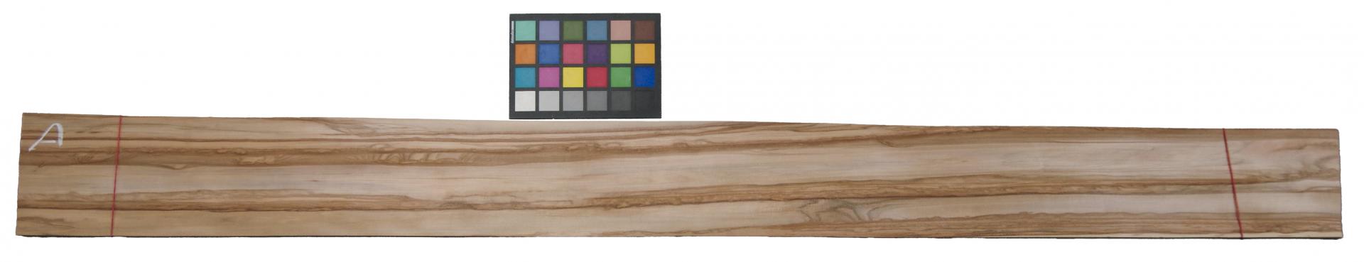 Amerikanischer Amberbaum (Satin Walnut) -Furnier (0,6mm) - 7,25m² (31Stk. x 167cm x 14cm)