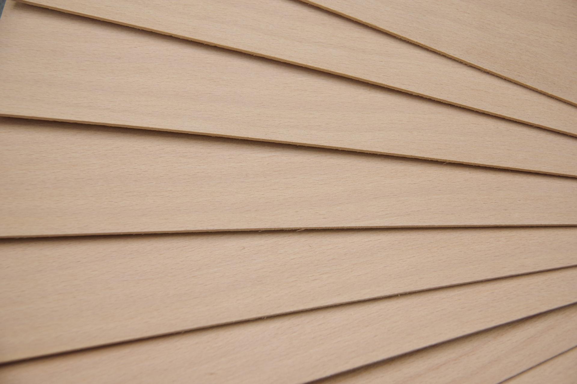 Buche -Furnier (2,4mm) - 0,15m² (8Stk. x 33cm x 5,5cm)