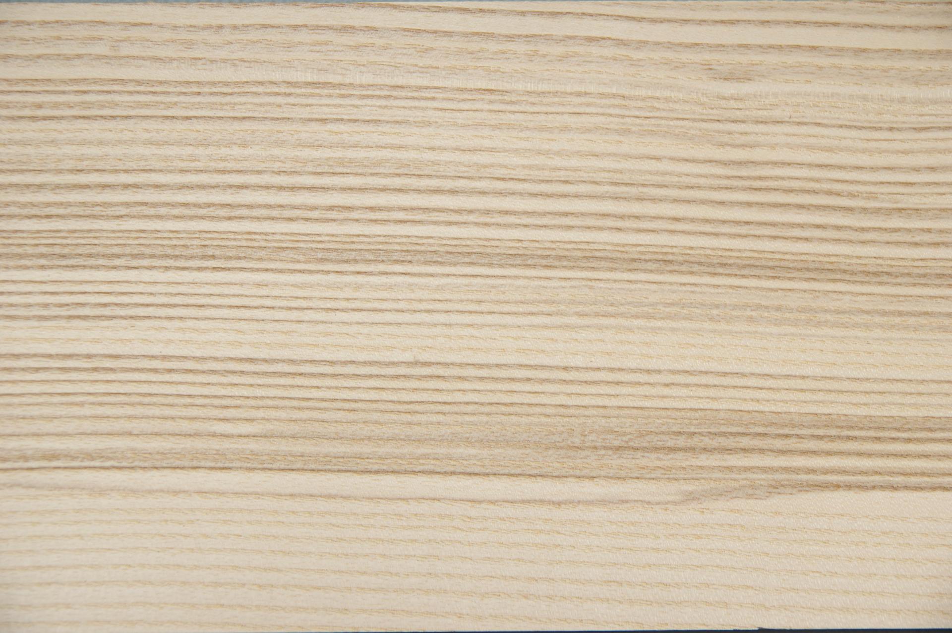 Olive Ash, - veneer (0,6mm) - 8,74m² (25pcs. x 259cm x 13,5cm)