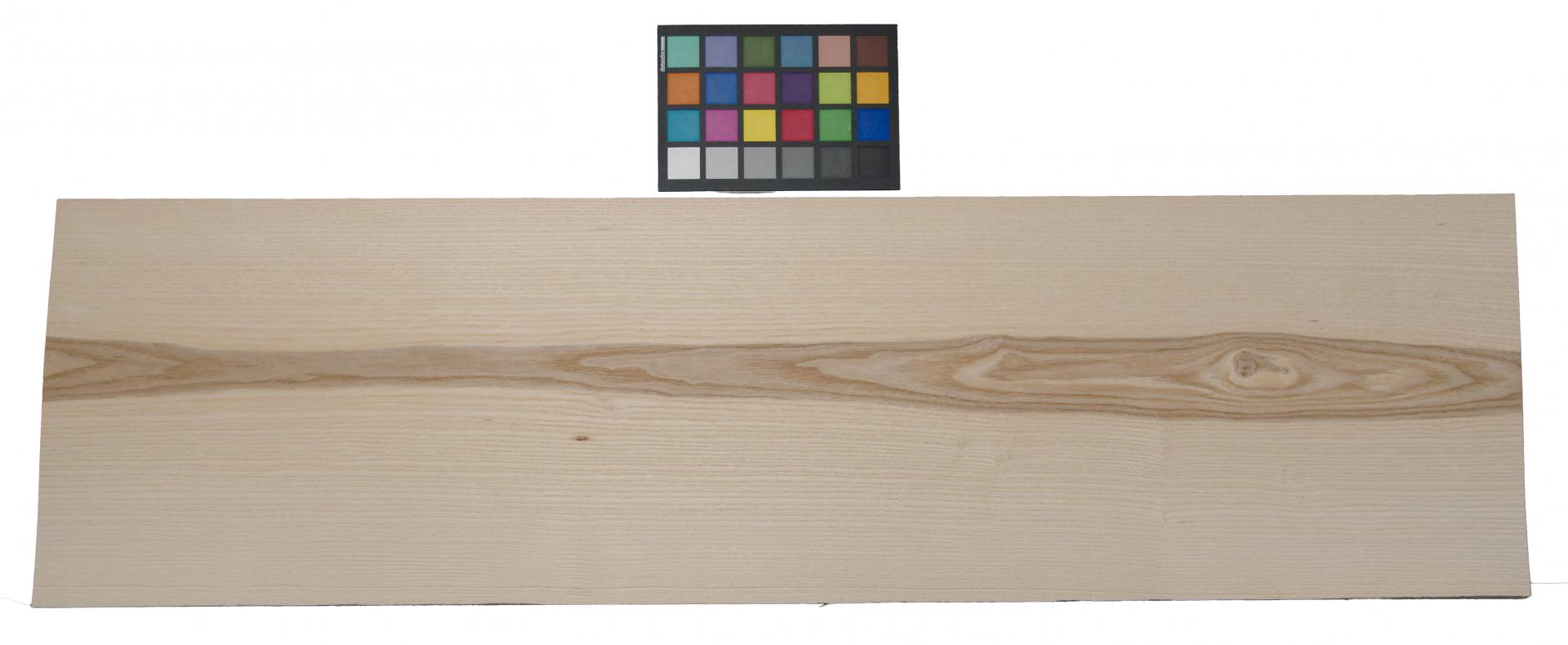 Esche Braunkern (Olivesche) -Furnier (1,4mm) - 4,08m² (11Stk. x 116cm x 32cm)