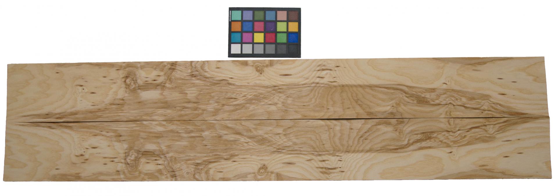 Esche Maser; oliv -Furnier (0,6mm) - 1,74m² (8Stk. x 145cm x 15cm)