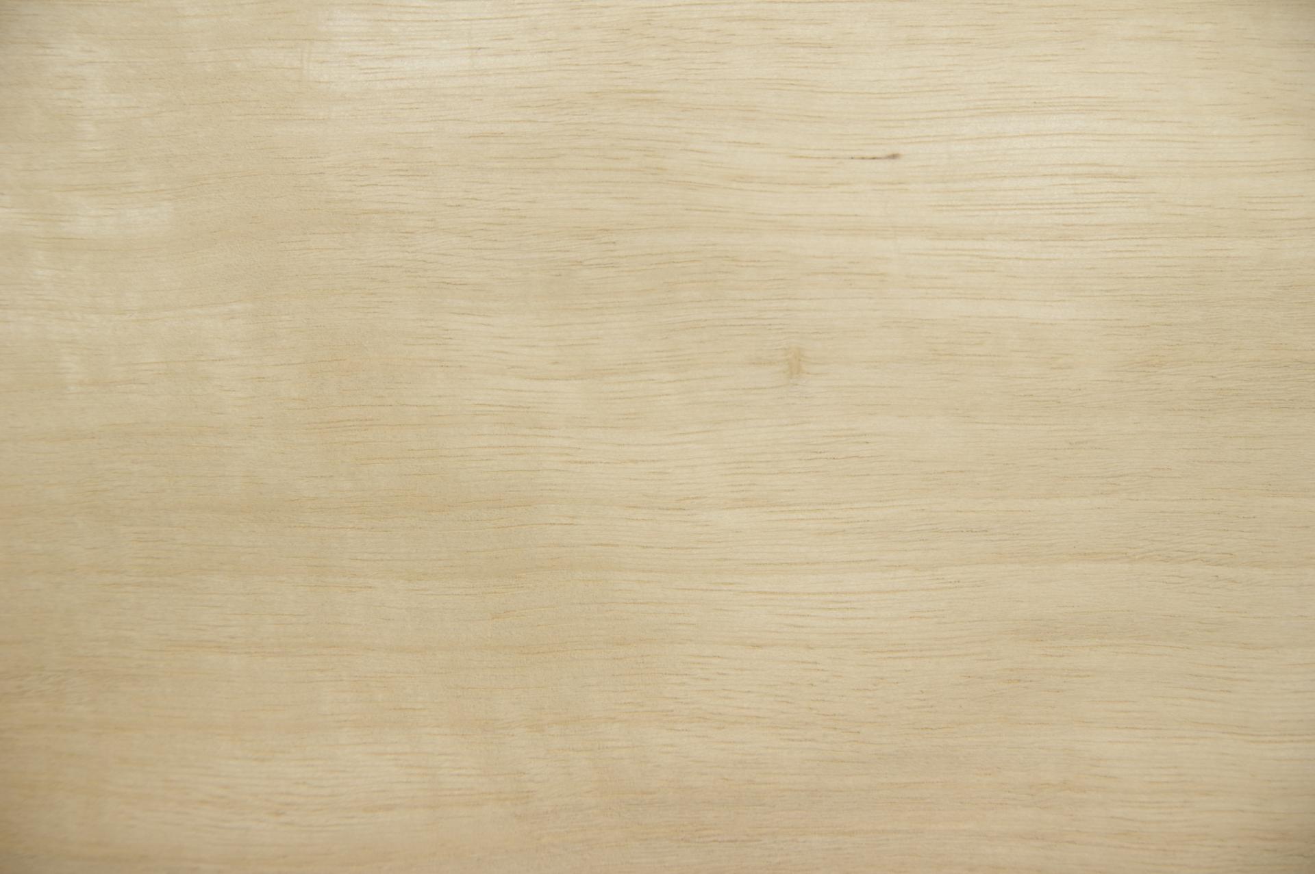 Limba -Furnier (0,6mm) - 5,21m² (32Stk. x 105cm x 15,5cm)