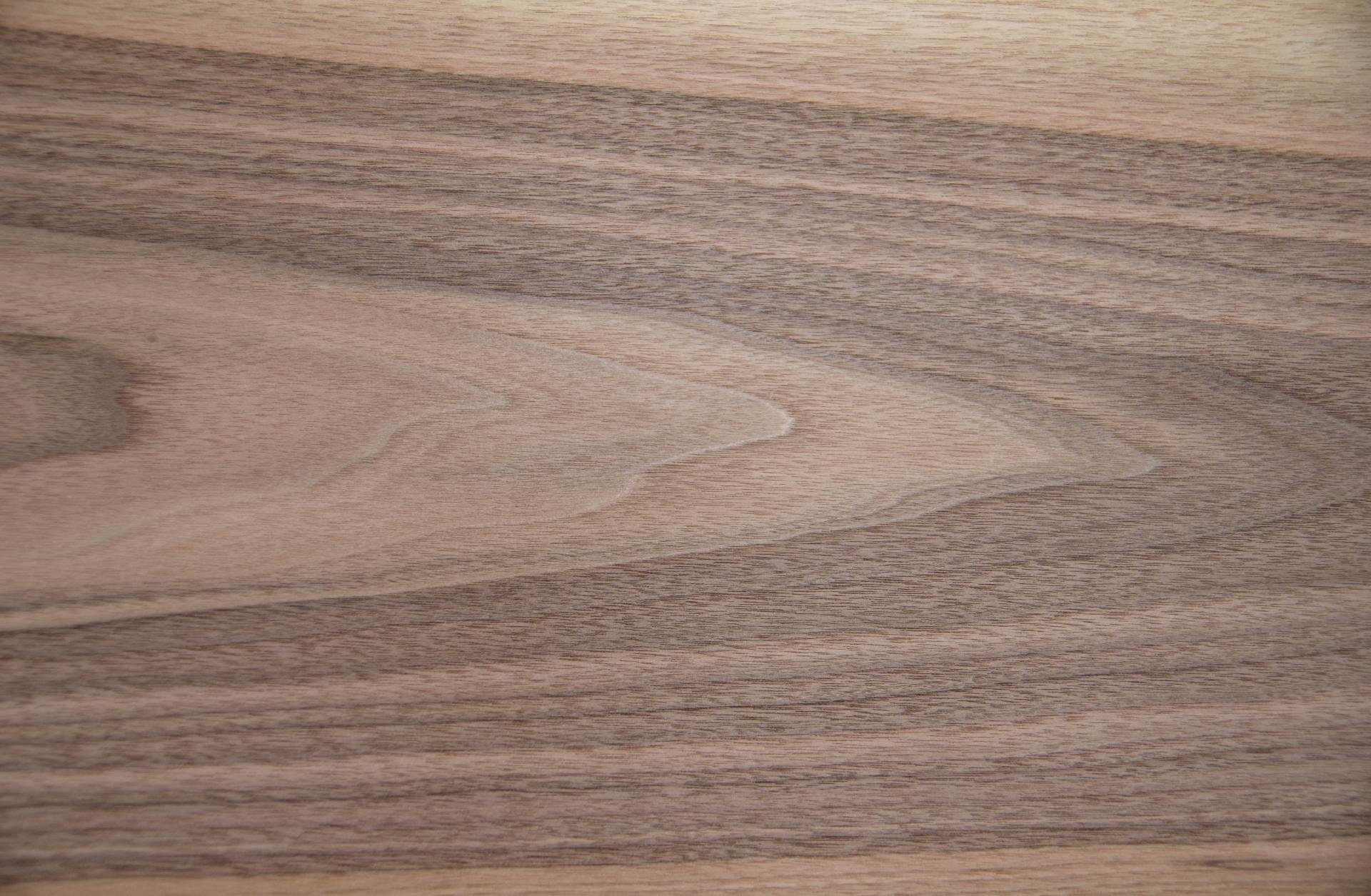Nussbaum, amerikanischer -Furnier (0,6mm) - 3,54m² (23Stk. x 57cm x 27cm)