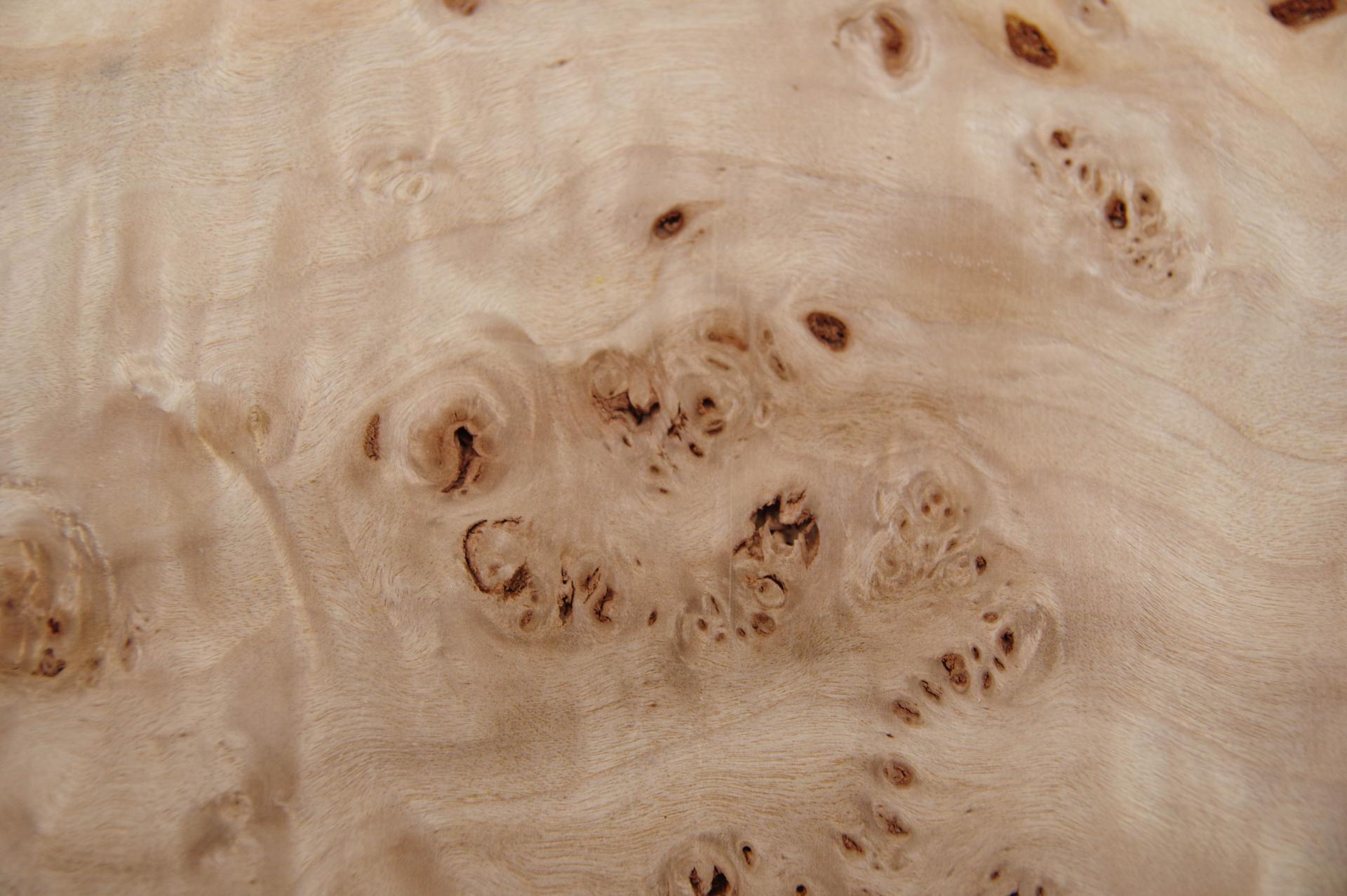 Pappel Maser (Mapa) -Furnier (0,6mm) - 0,72m² (14Stk. x 43cm x 12cm)