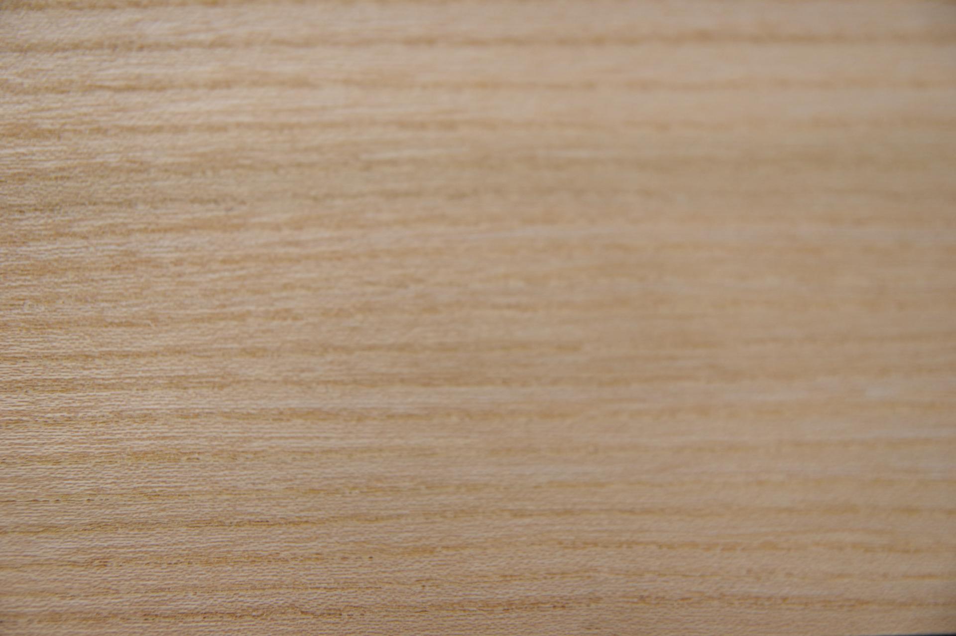 Rüster (Ulme) -Furnier (0,6mm) - 0,86m² (24Stk. x 45cm x 8cm)