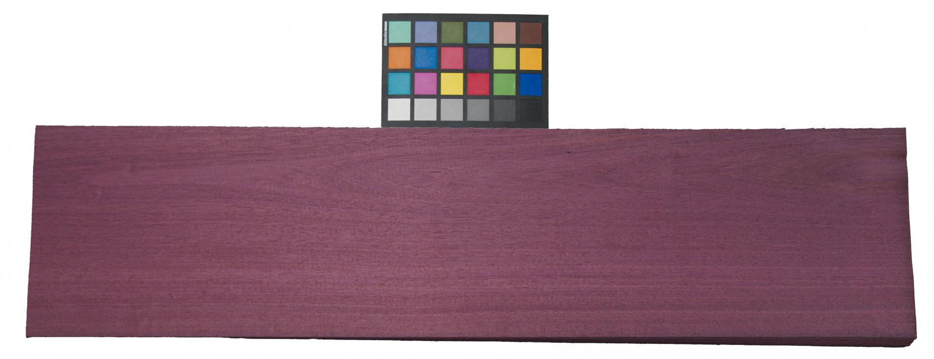 Amaranth (Purpleheart, Violetwood), - veneer (0,6mm) - 5,76m² (24pcs. x 100cm x 24cm)
