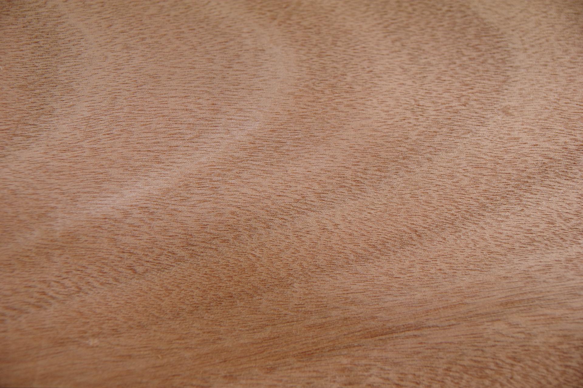 Gabun-Mahagoni, Okoumé -Furnier (0,6mm) - 5,5m² (22Stk. x 200cm x 12,5cm)