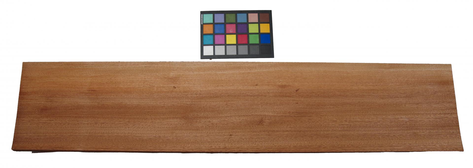 Mahagoni Sapeli -Furnier (2,4mm) - 2,12m² (8Stk. x 115cm x 23cm)