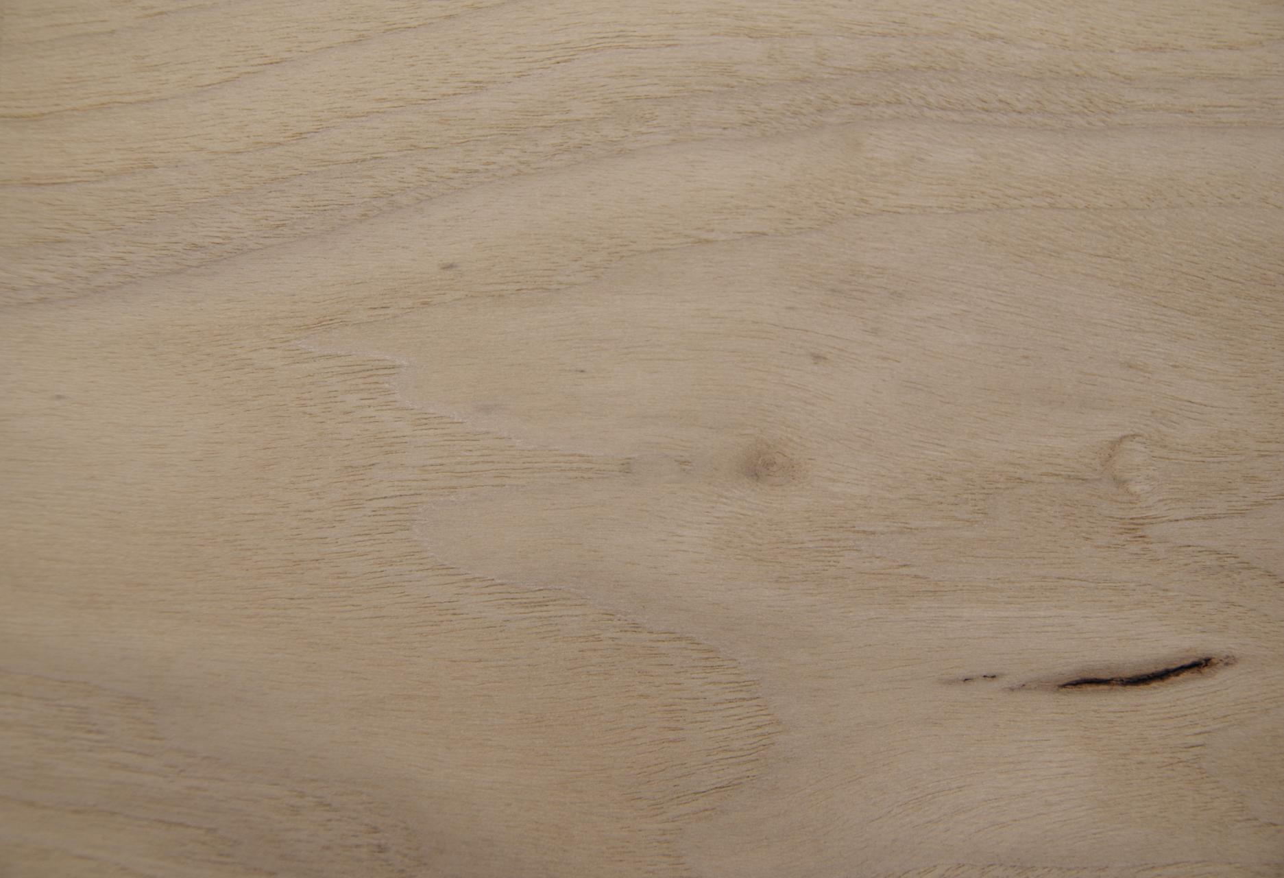 Nussbaum, europäischer -Furnier (0,9mm) - 0,22m² (9Stk. x 19cm x 13cm)