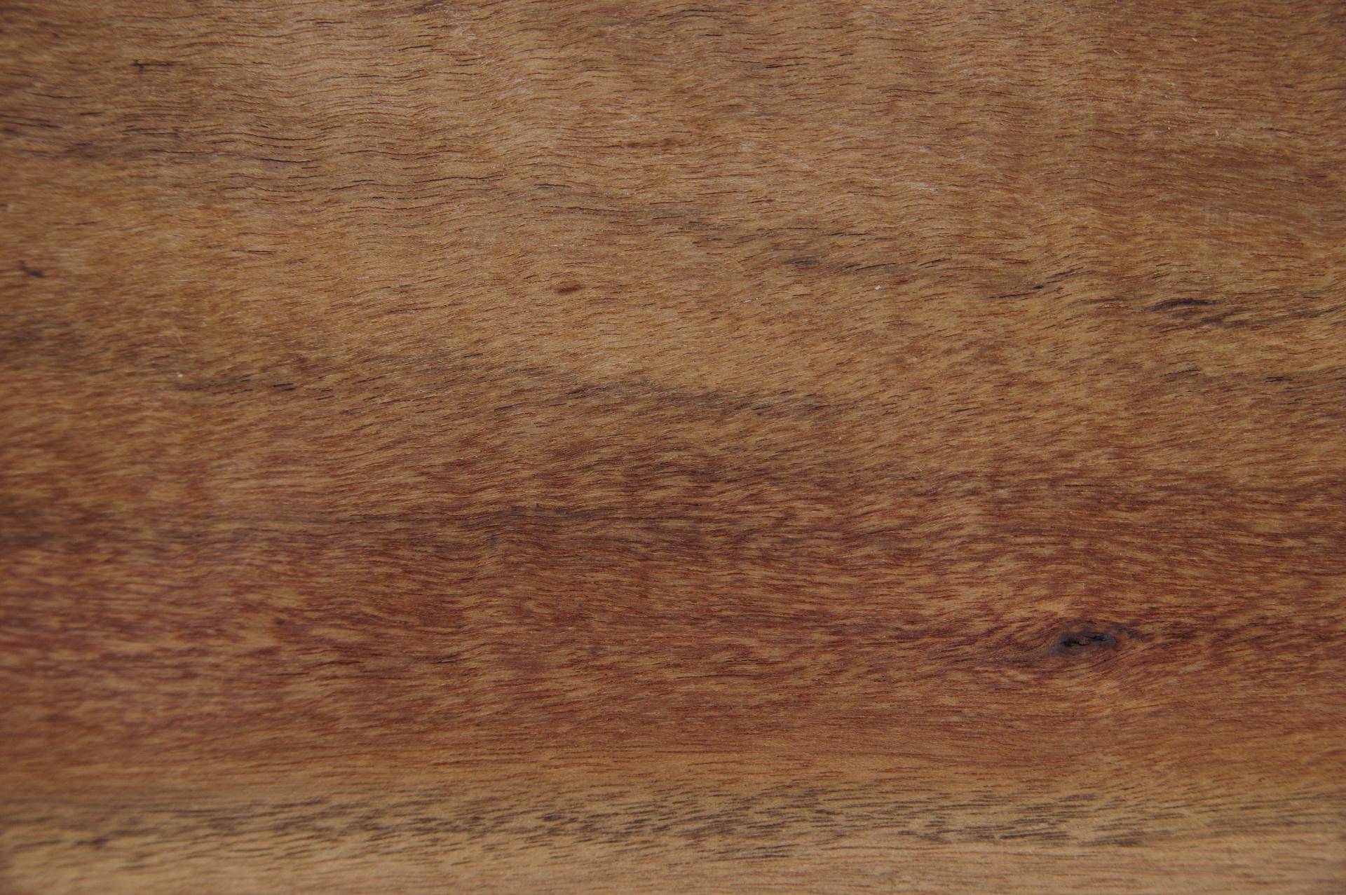 Ovangkol/ Amazakoue -Furnier (0,6mm) - 6,86m² (26Stk. x 165cm x 16cm)