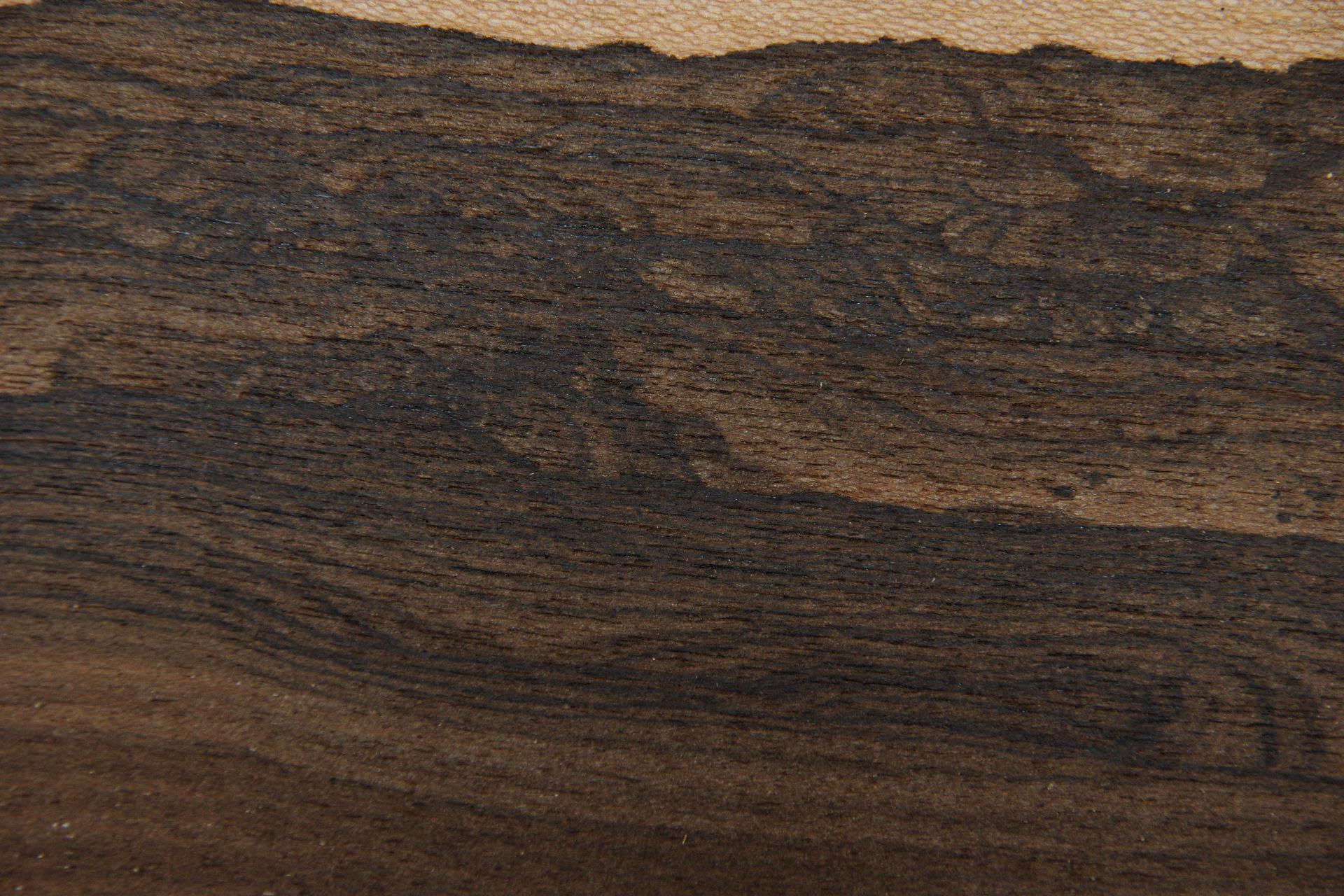 Ziricote, - veneer (0,6mm) - 3,33m² (24pcs. x 185cm x 7,5cm)