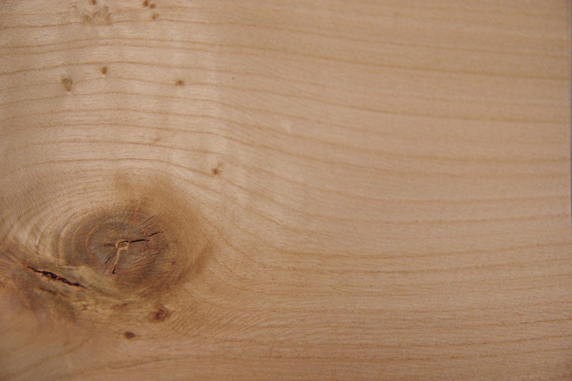 Kirschbaum, europäischer -Furnier (1,4mm) - 0,15m² (12Stk. x 12cm x 10,5cm)