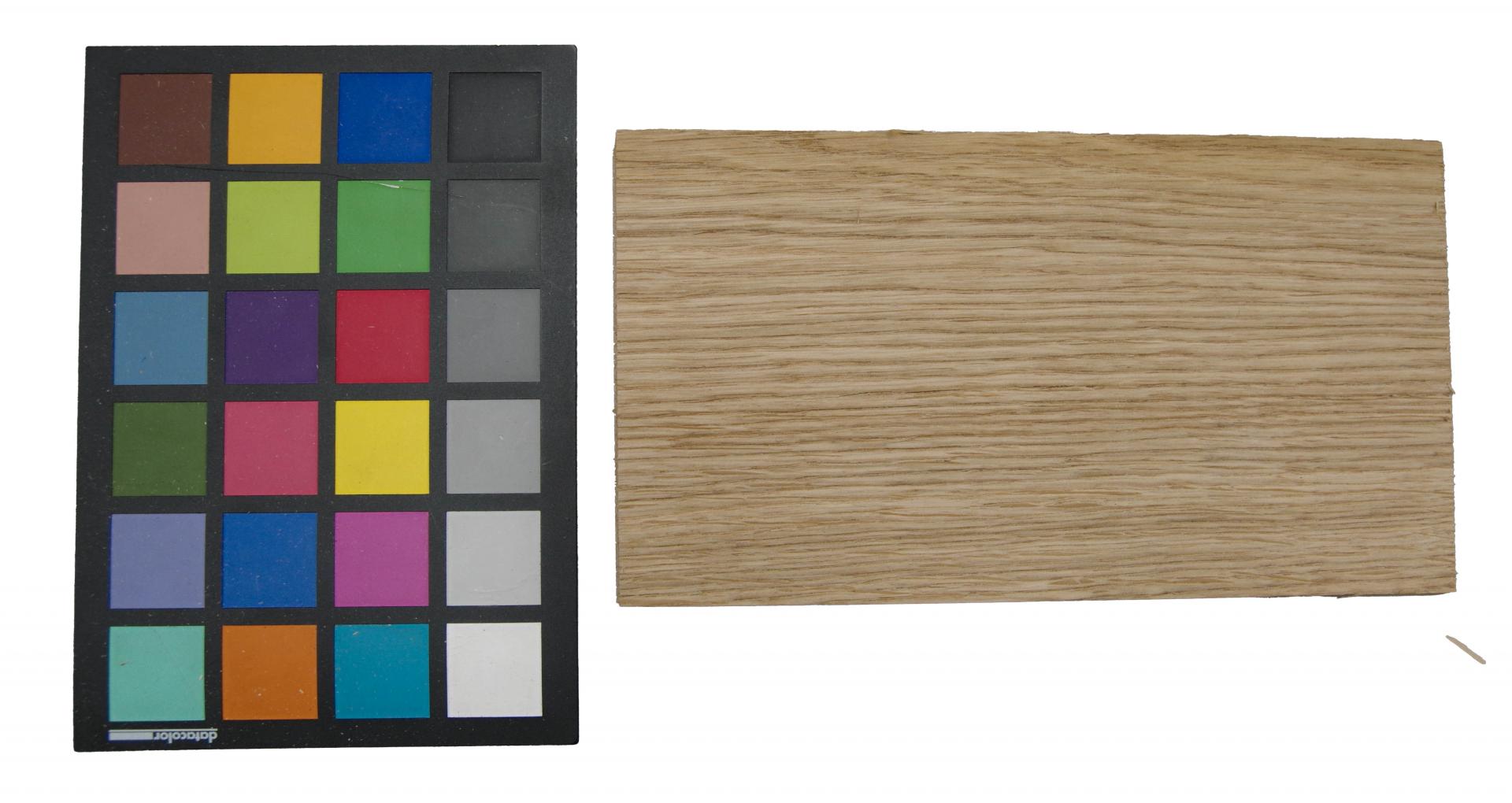 Eiche, europäische -Furnier (2,4mm) - 0,22m² (8Stk. x 23cm x 12cm)