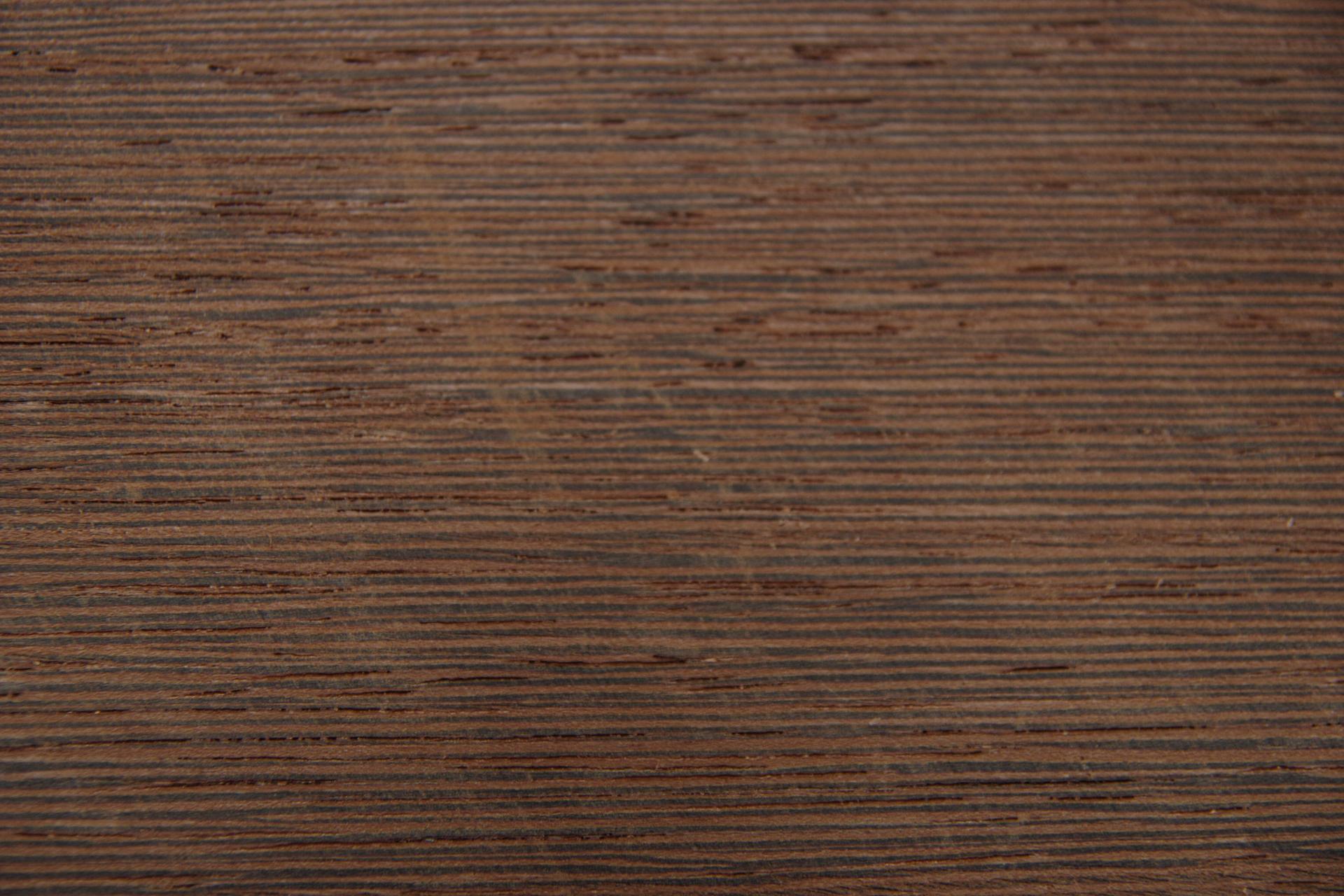 Wenge, - veneer (1,4mm) - 0,57m² (12pcs. x 53cm x 9cm)