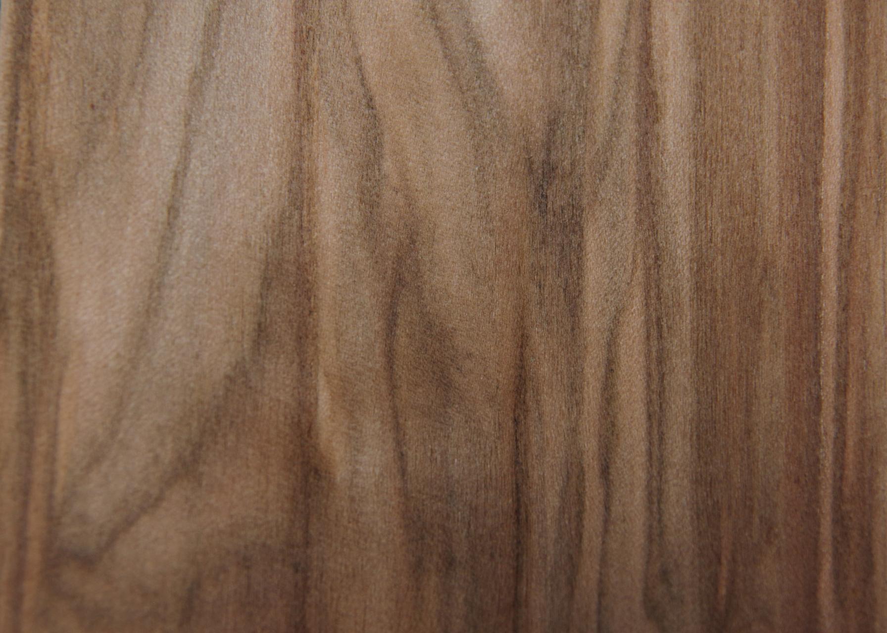 Amerikanischer Amberbaum (Satin Walnut) -Furnier (0,6mm) - 0,09m² (8Stk. x 11cm x 10cm)