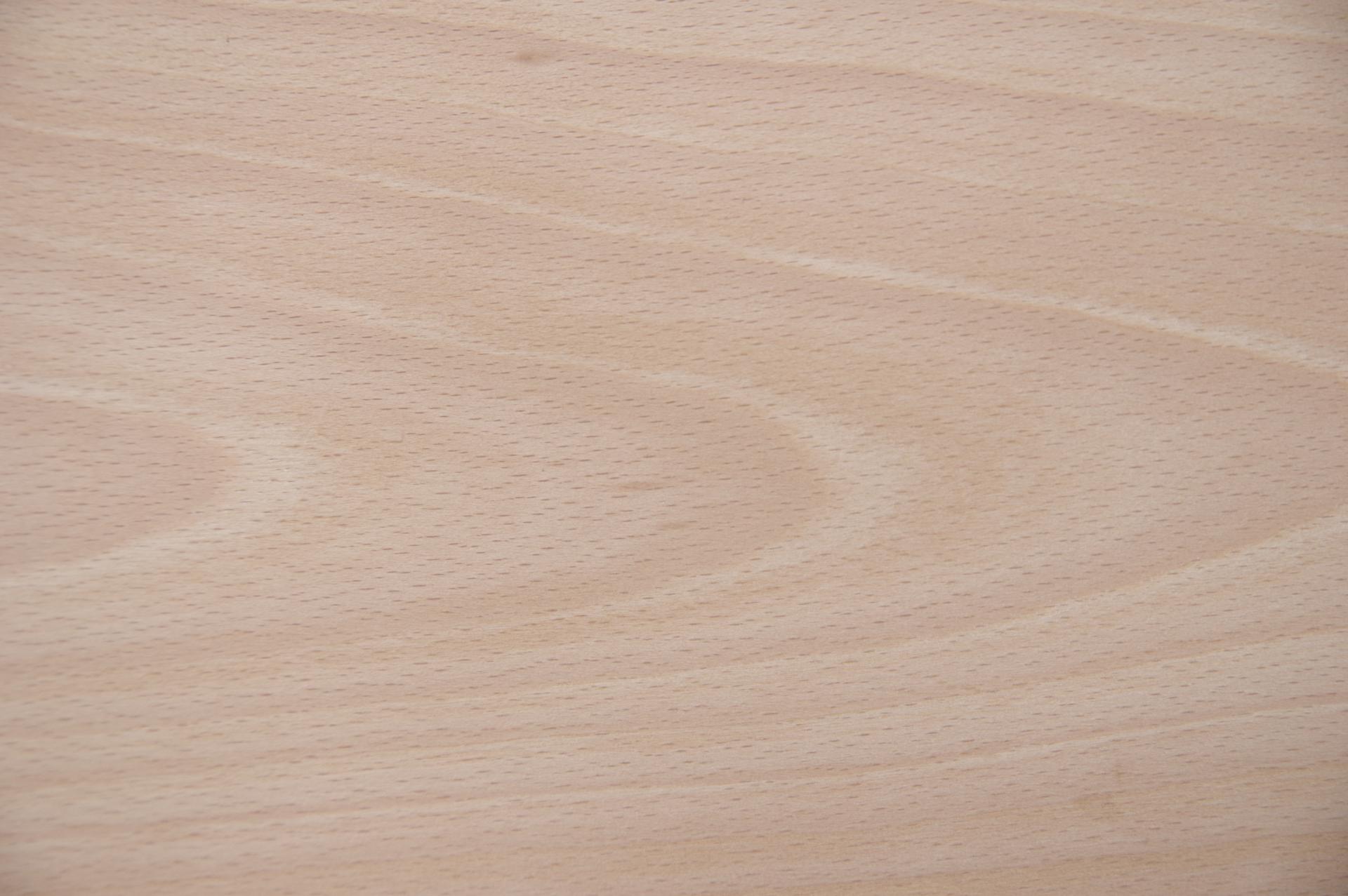 Beech, - veneer (0,6mm) - 3,7m² (22pcs. x 105cm x 16cm)
