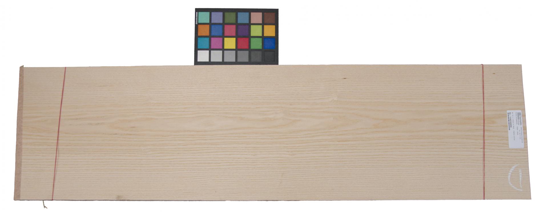 White Ash, - veneer (1,4mm) - 4,18m² (12pcs. x 116cm x 30cm)