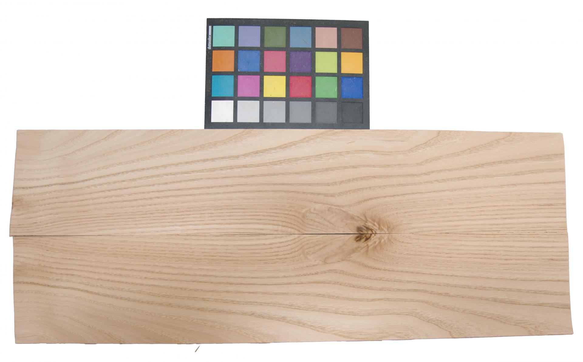 Kastanie -Furnier (0,6mm) - 1,4m² (18Stk. x 65cm x 12cm)