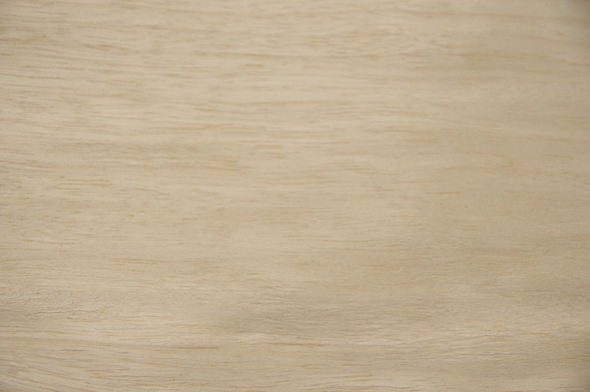 Limba, - veneer (0,6mm) - 2,24m² (18pcs. x 89cm x 14cm)