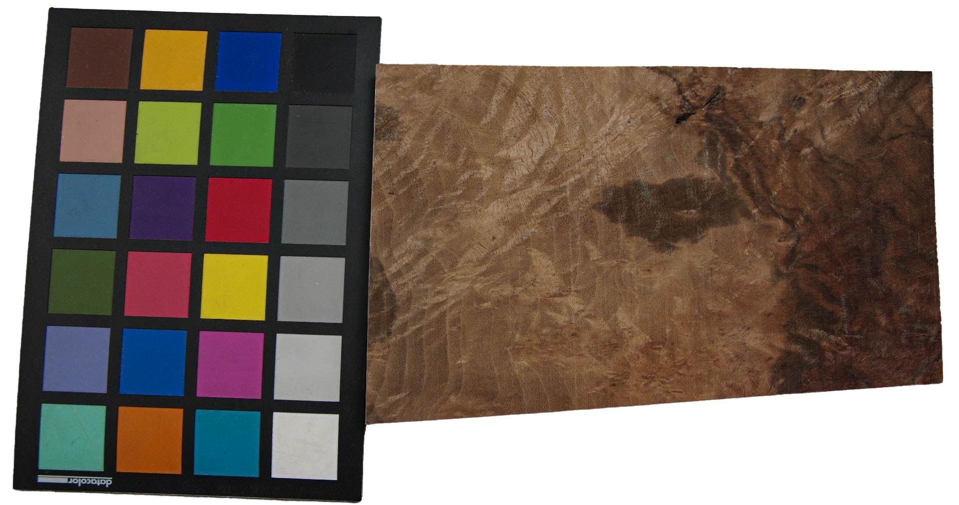Nussbaum Maser -Furnier (1,5mm) - 0,16m² (6Stk. x 22cm x 12,5cm)