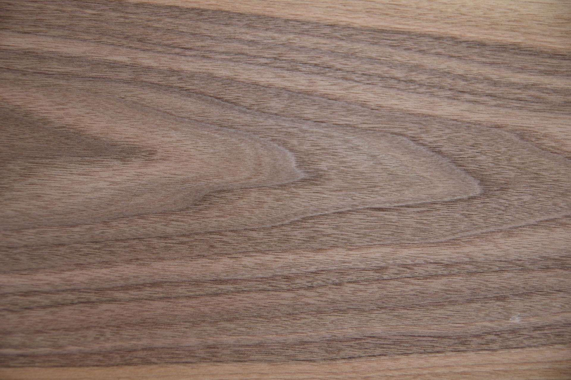 Nussbaum, amerikanischer -Furnier (0,6mm) - 2,12m² (23Stk. x 46cm x 20cm)