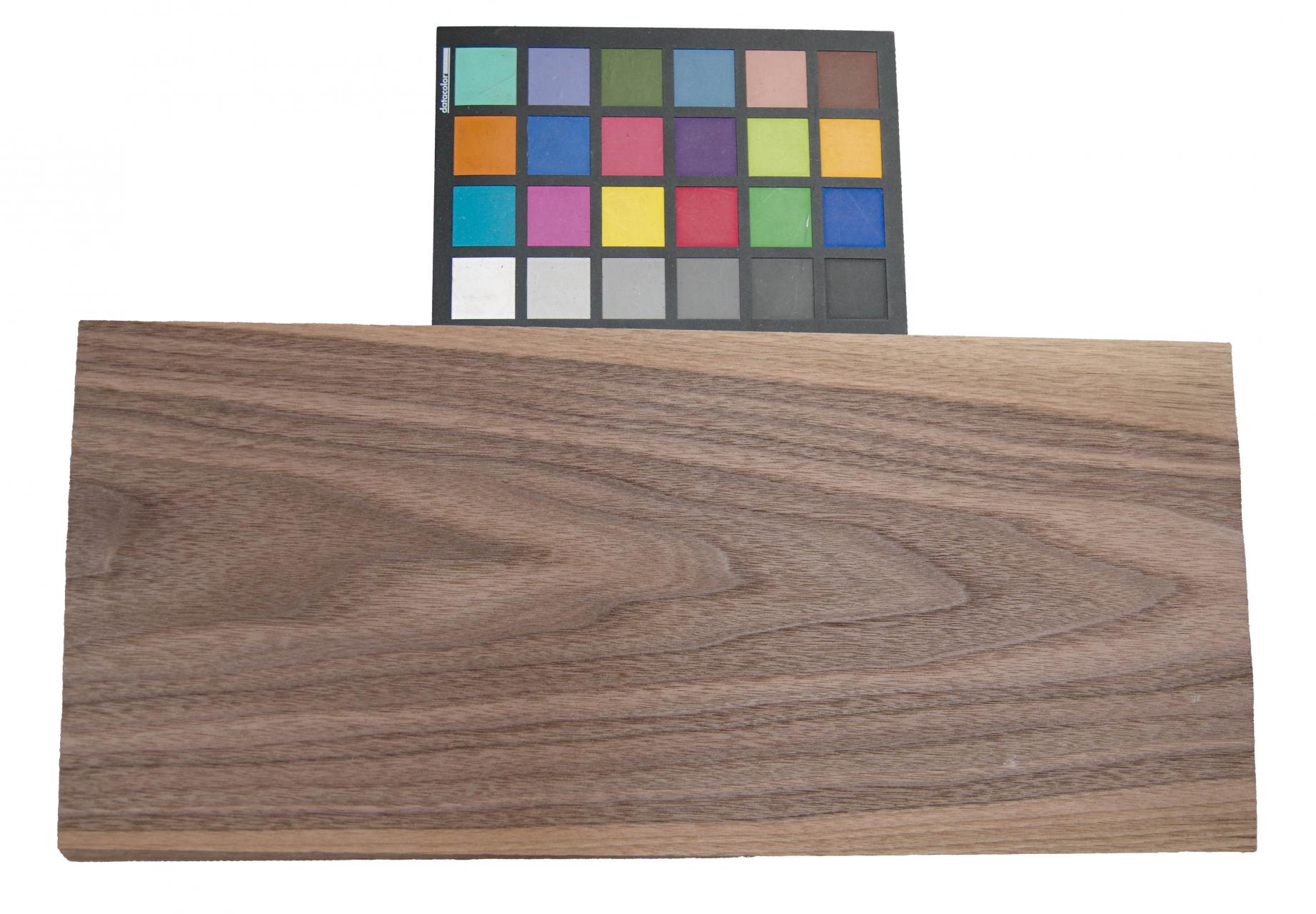 Nussbaum, amerikanischer -Furnier (0,6mm) - 2,12m² (23Stk. x 46cm x 20cm)