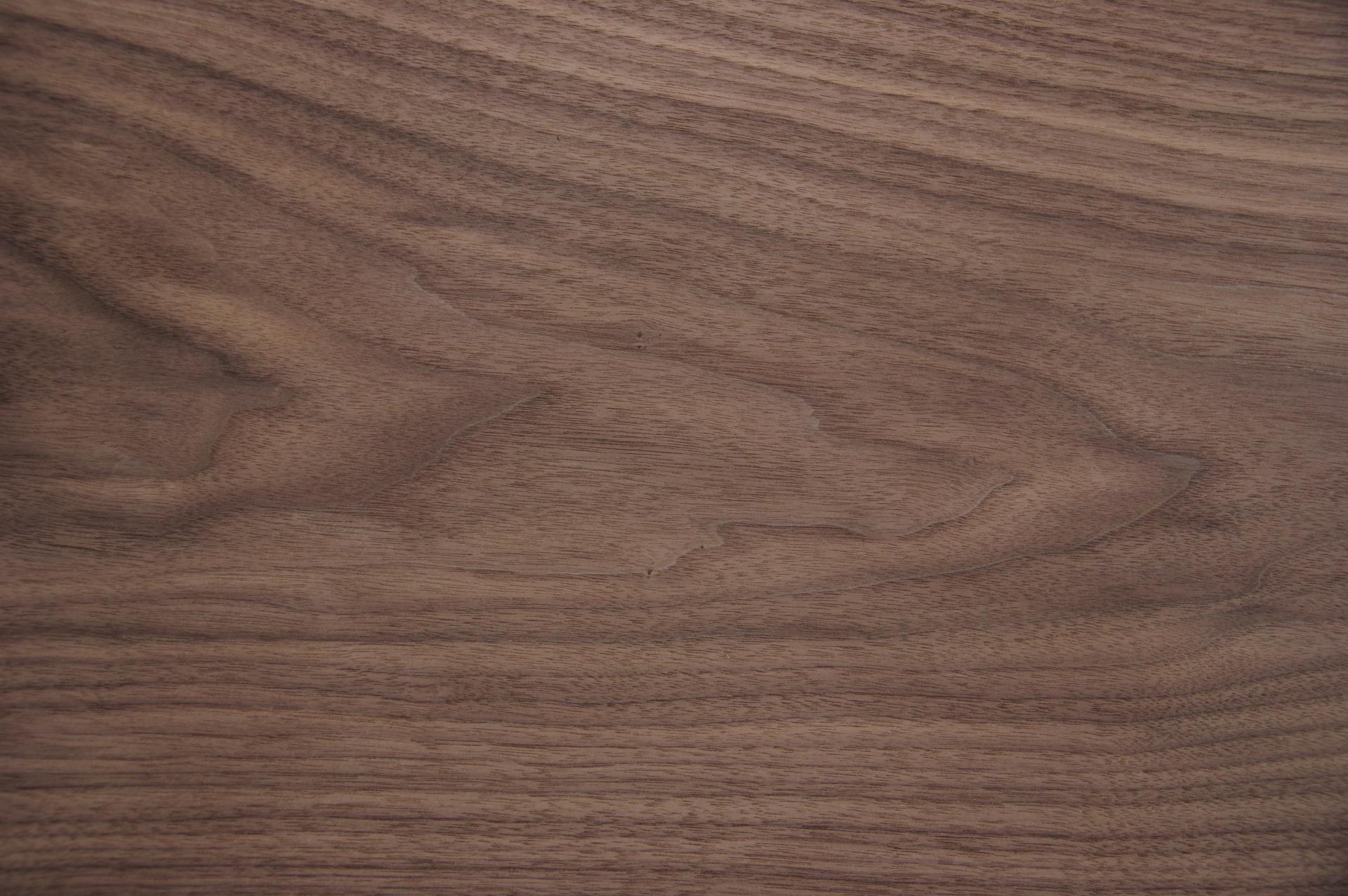 Nussbaum, amerikanischer -Furnier (2,4mm) - 1,29m² (8Stk. x 46cm x 35cm)