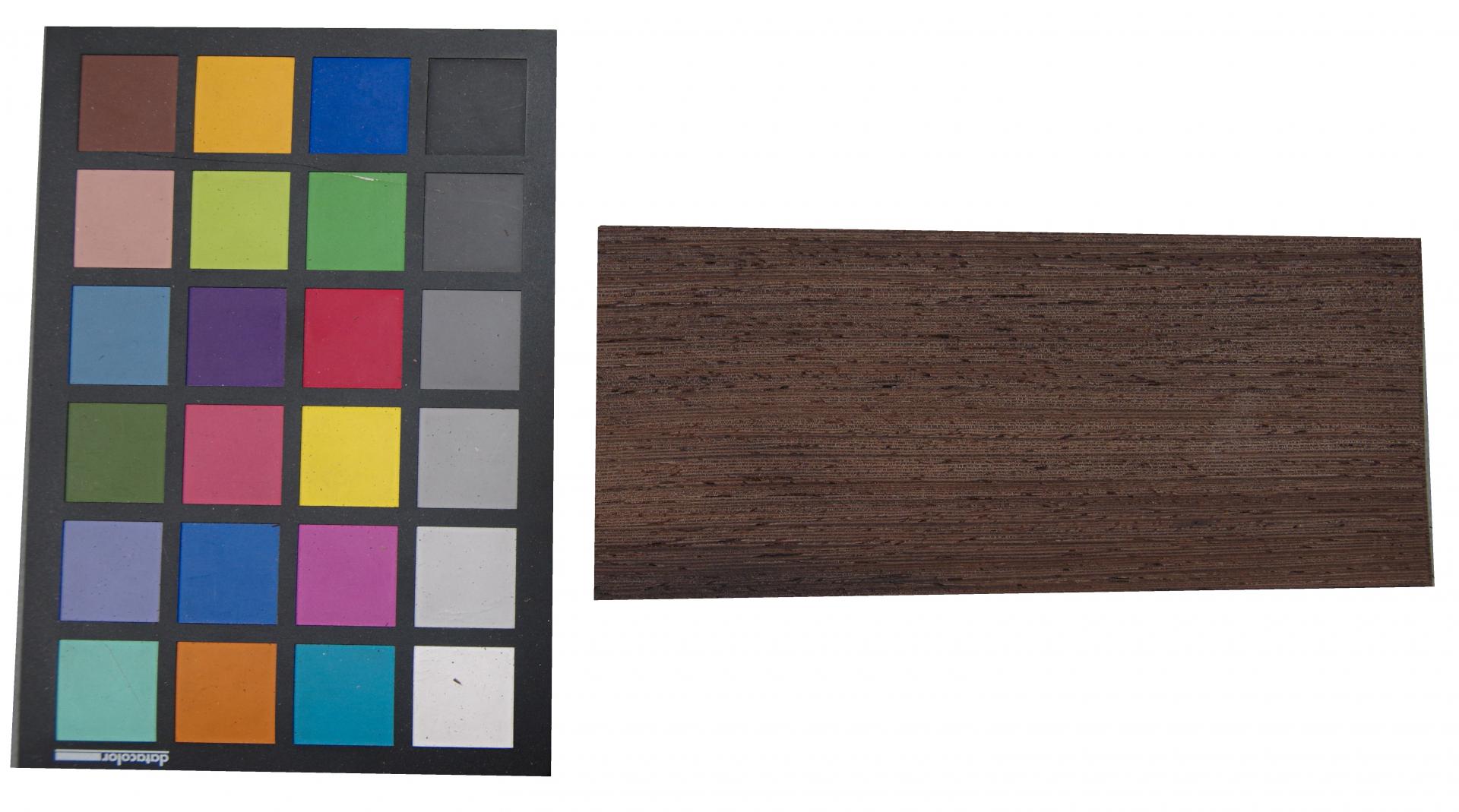 Wenge, - veneer (0,6mm) - 0,25m² (14pcs. x 21cm x 8,5cm)