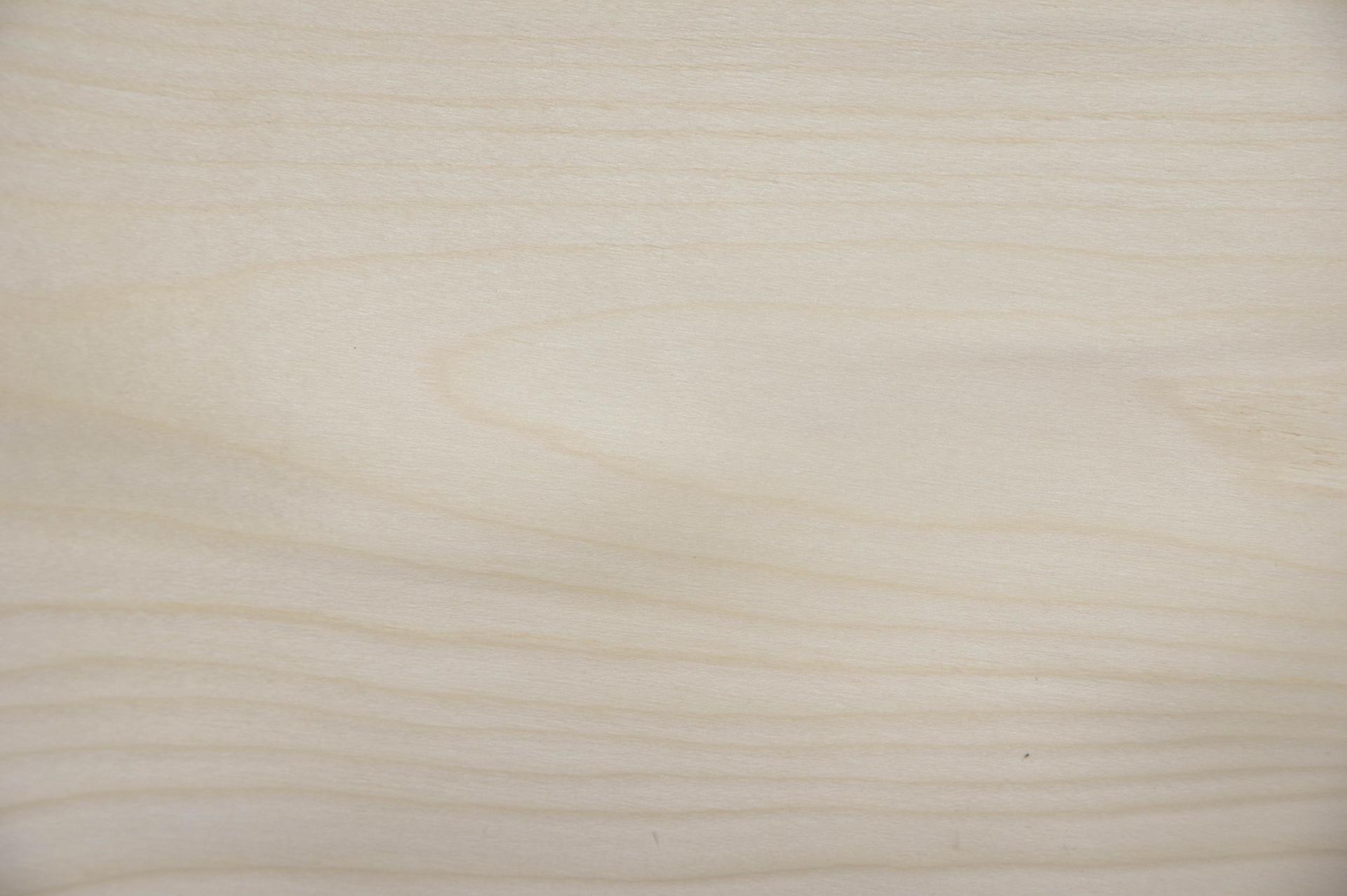 Ahorn, europäischer -Furnier (0,6mm) - 3,33m² (16Stk. x 130cm x 16cm)