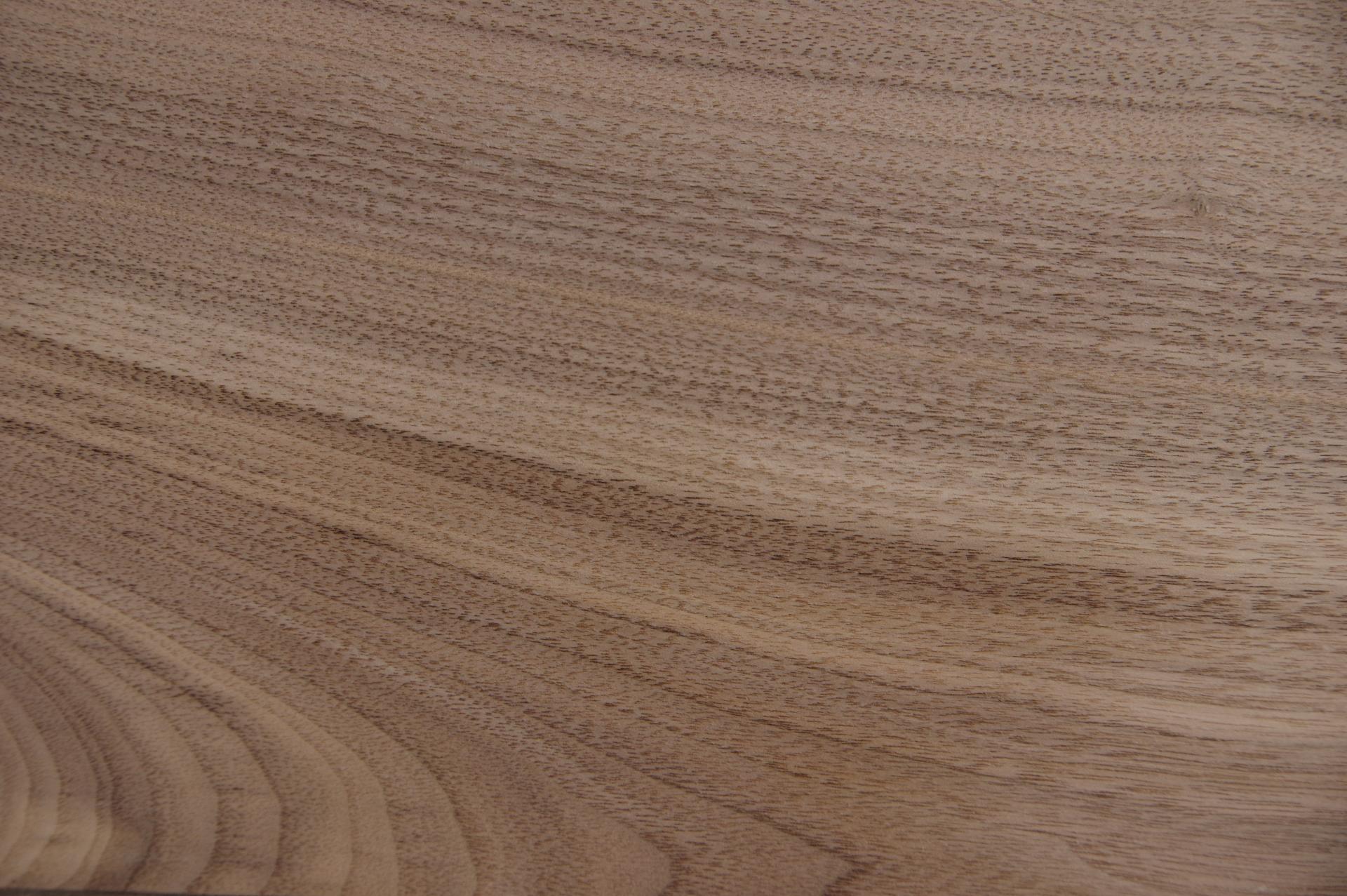 Nussbaum, amerikanischer -Furnier (1,4mm) - 1,52m² (11Stk. x 77cm x 18cm)