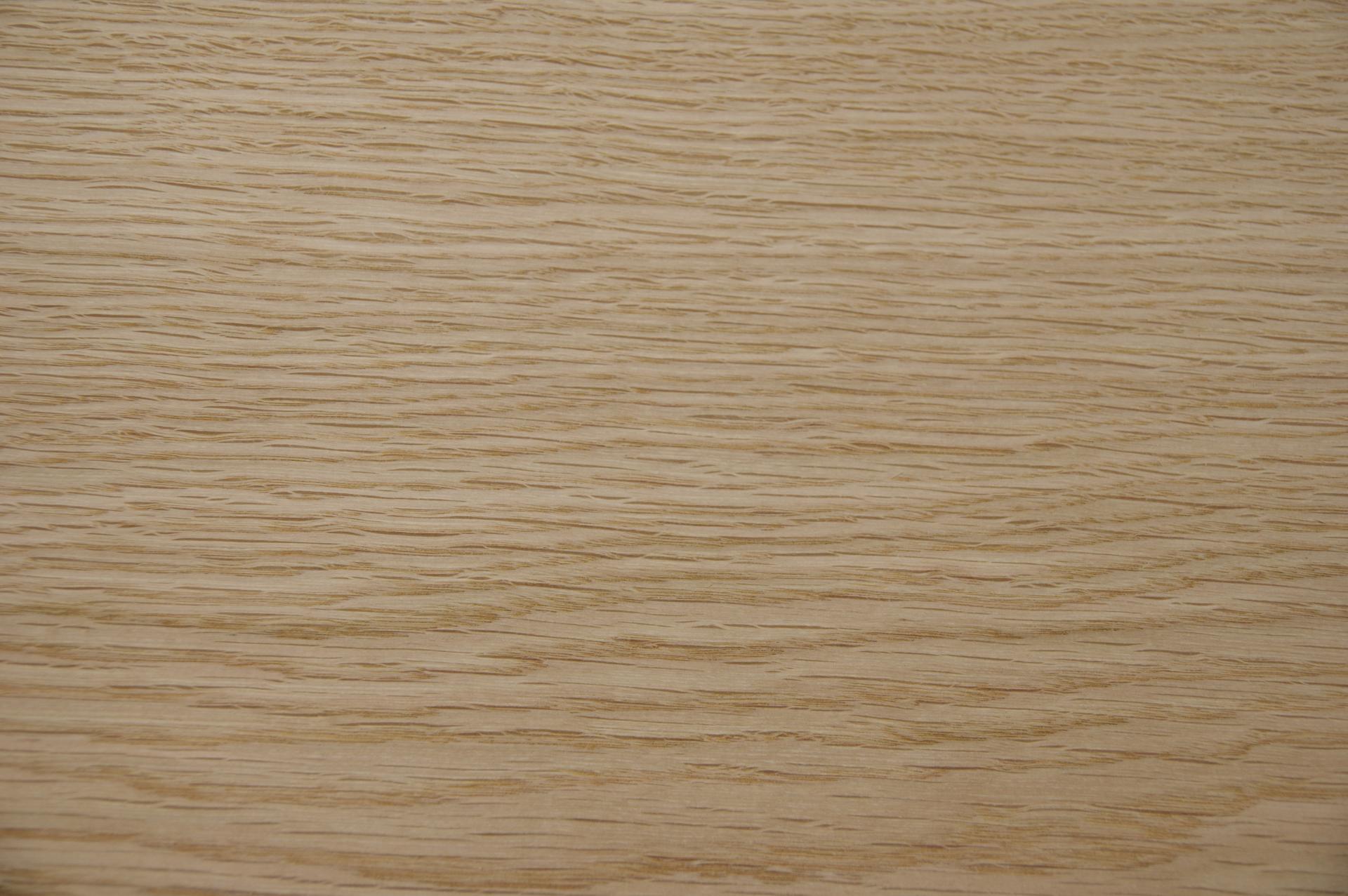 Eiche, europäische -Furnier (0,6mm) - 20,84m² (32Stk. x 296cm x 22cm)