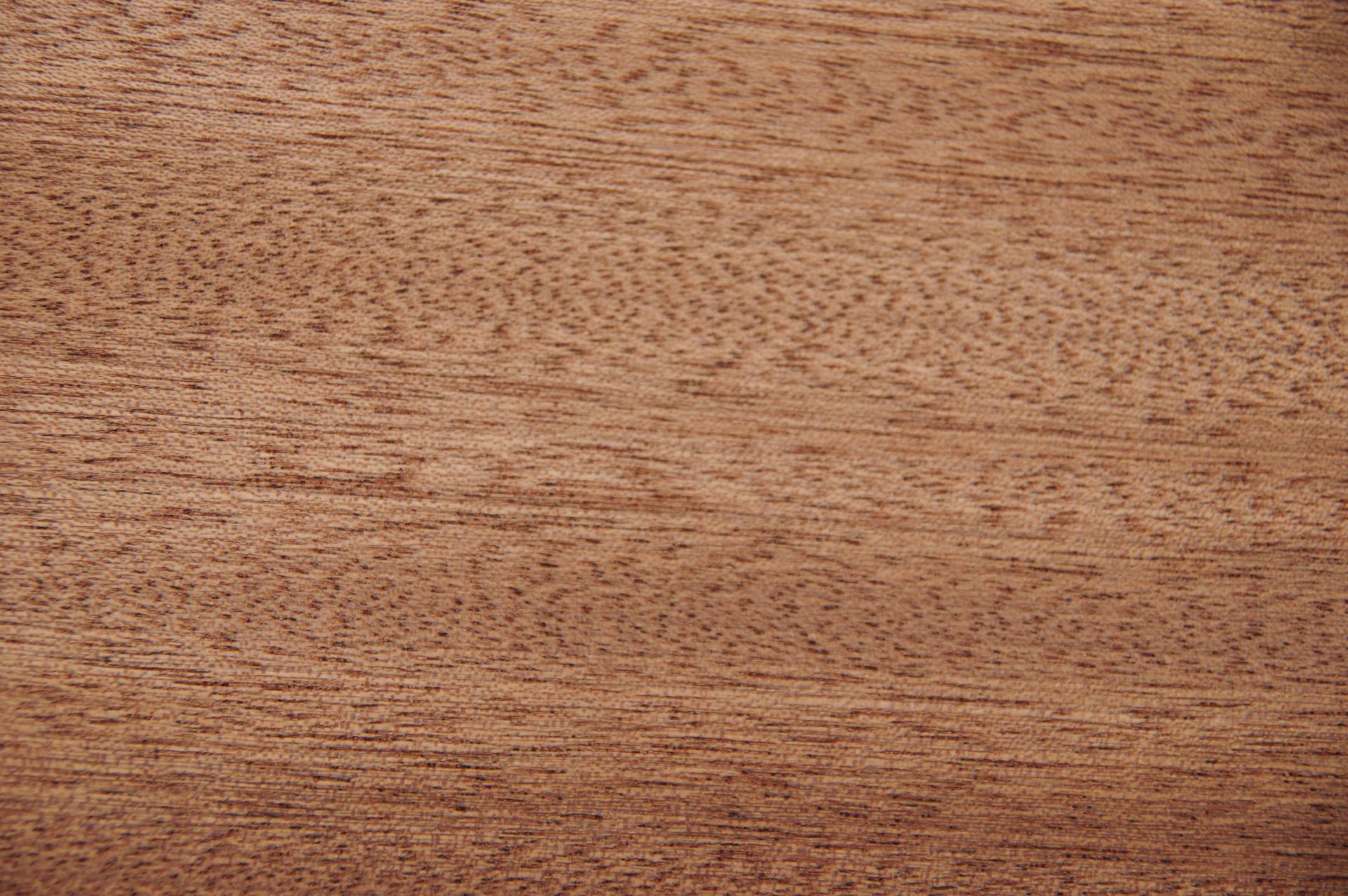 Mahagoni Sapeli -Furnier (0,6mm) - 2,52m² (18Stk. x 140cm x 10cm)