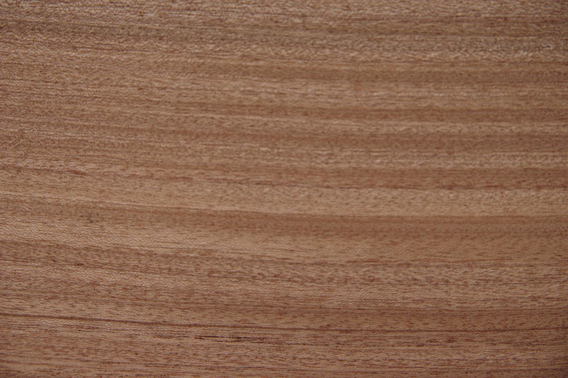Mahogany Sapeli, - veneer (2,4mm) - 0,58m² (8pcs. x 60cm x 12cm)
