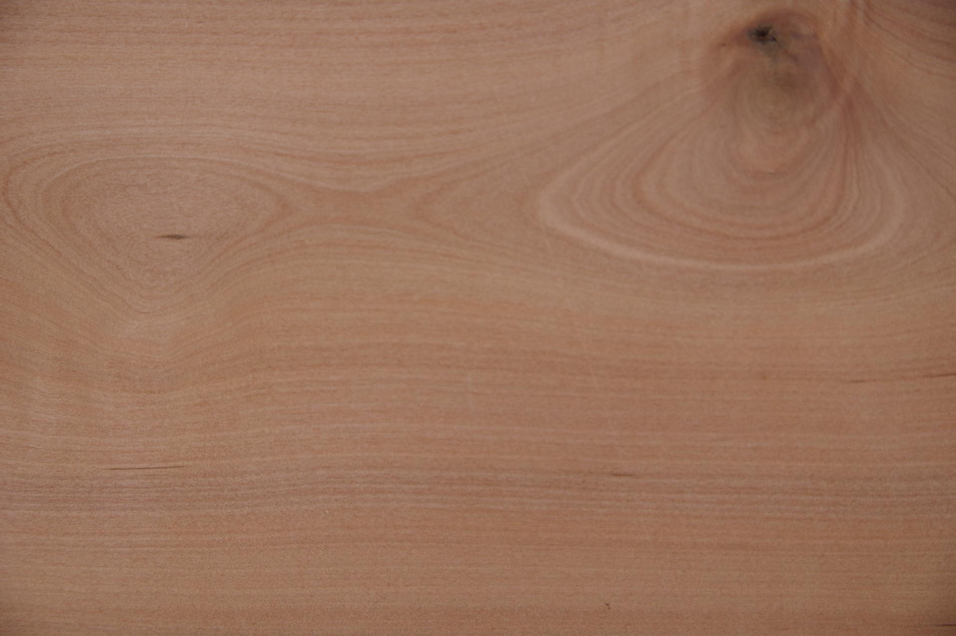 Schweizer Birnbaum (Elsbeere) -Furnier (0,6mm) - 3,54m² (22Stk. x 134cm x 12cm)