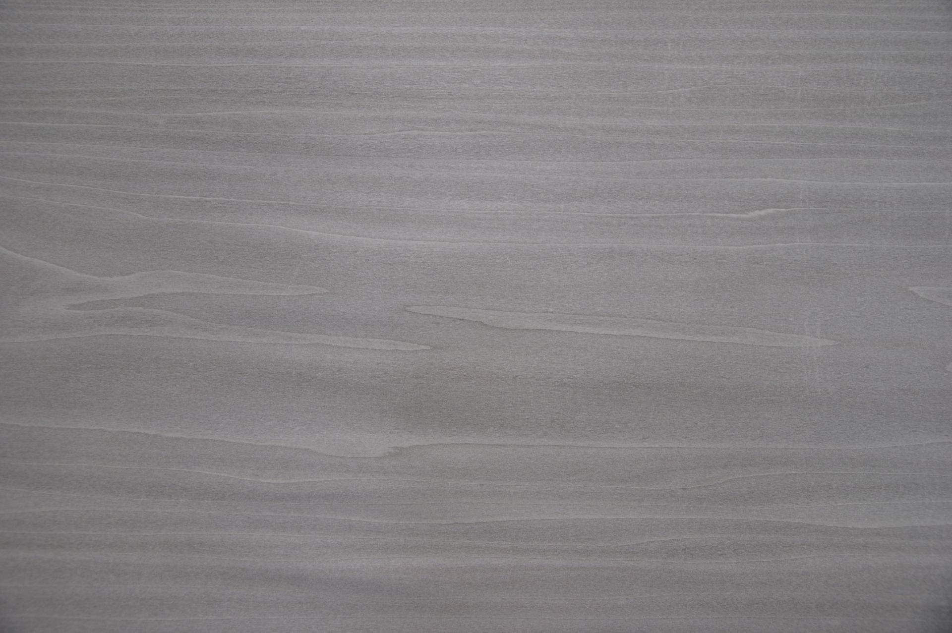 Tulipier, silber grau gefärbtes -Furnier (0,6mm) - 0,34m² (1Stk. x 105cm x 32cm)