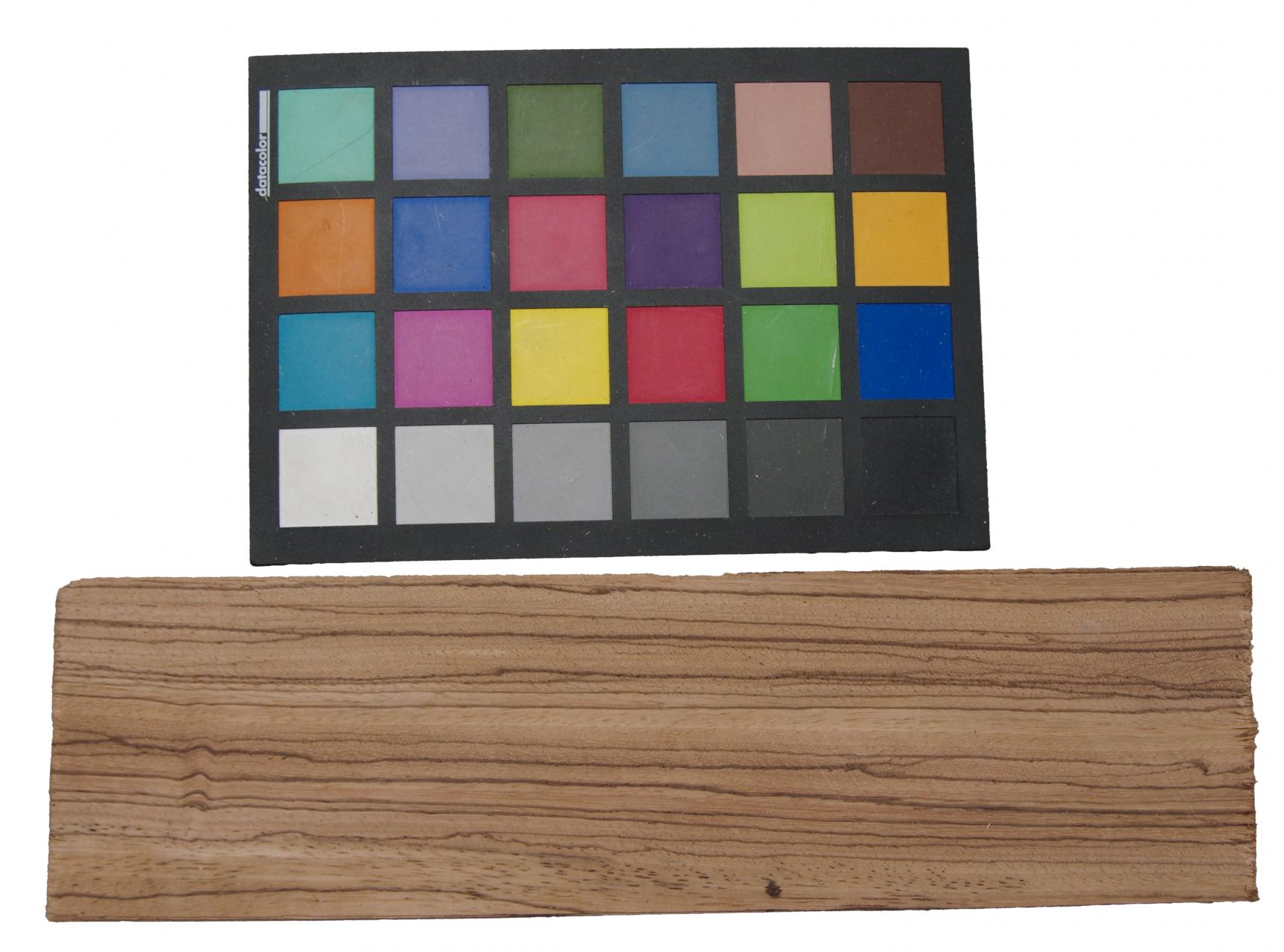 Zebrano -Furnier (0,6mm) - 0,45m² (18Stk. x 31cm x 8cm)