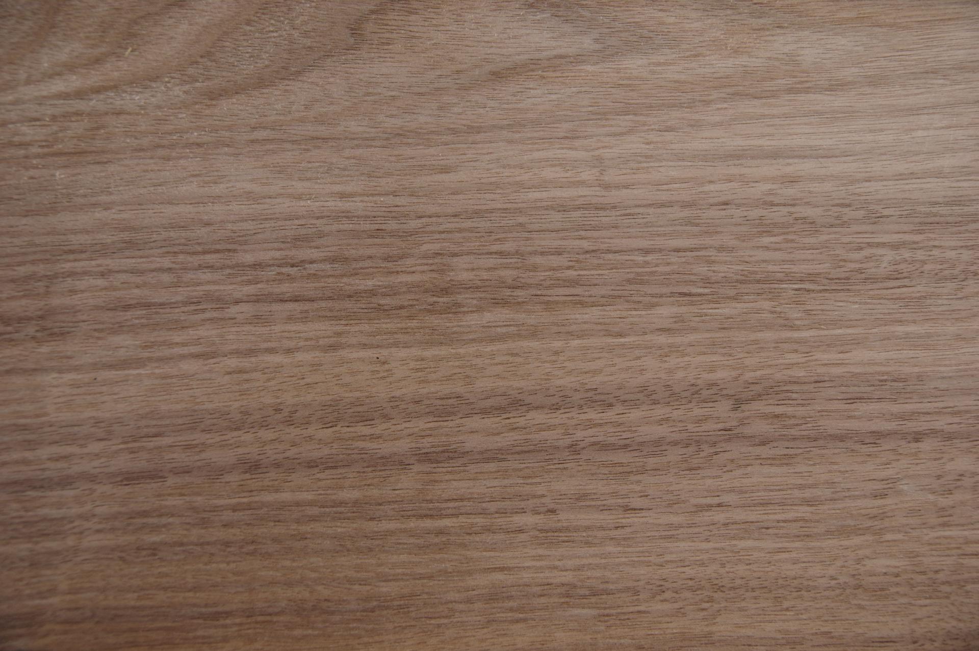 Nussbaum, amerikanischer -Furnier (1,4mm) - 2,57m² (12Stk. x 107cm x 20cm)