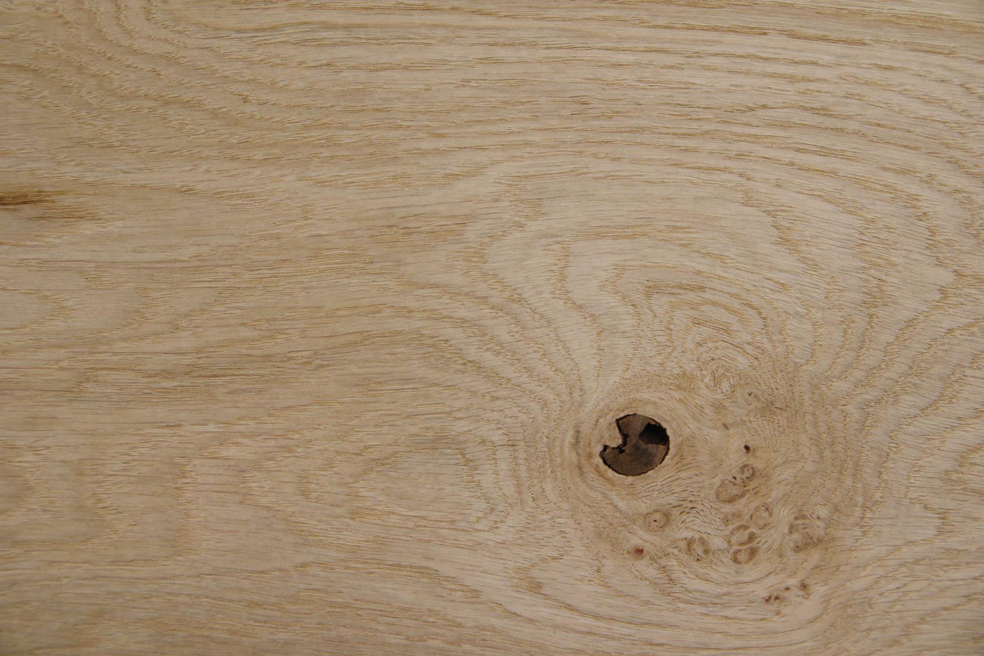Knotty Oak, - veneer (0,9mm) - 3m² (16pcs. x 78cm x 24cm)