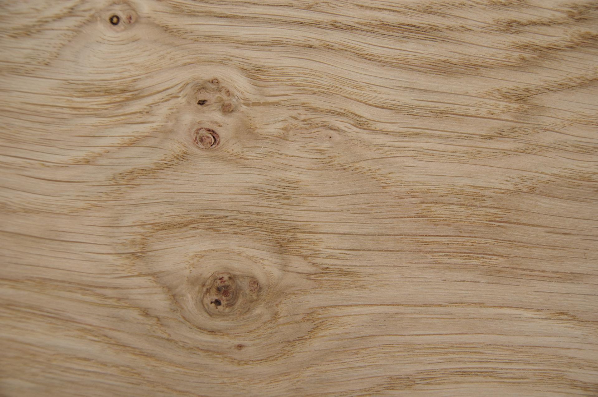 Eiche (Asteiche Wildeiche) -Furnier (0,9mm) - 0,51m² (15Stk. x 19cm x 18cm)
