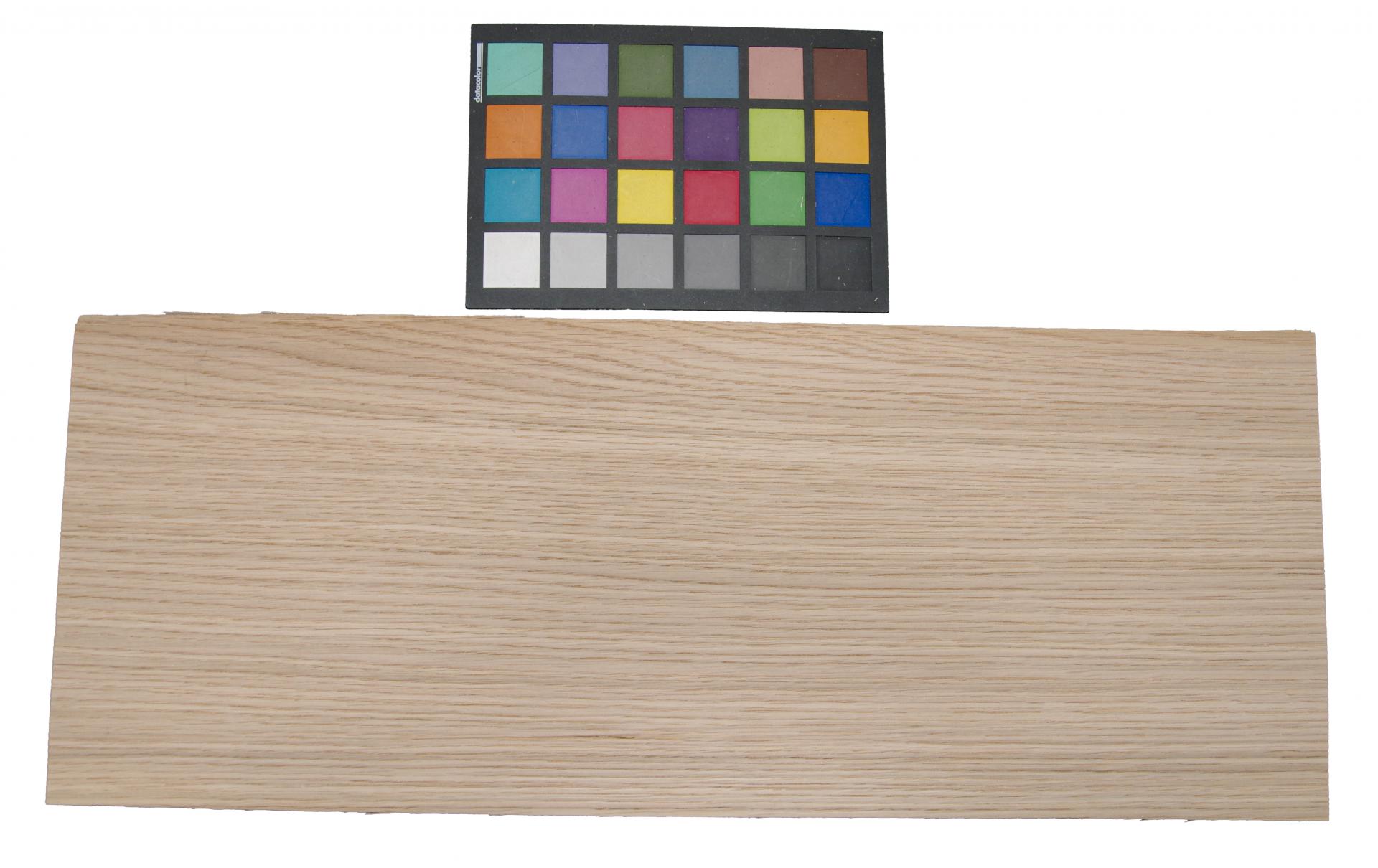 Eiche, europäische -Furnier (0,9mm) - 1,93m² (16Stk. x 56cm x 21,5cm)