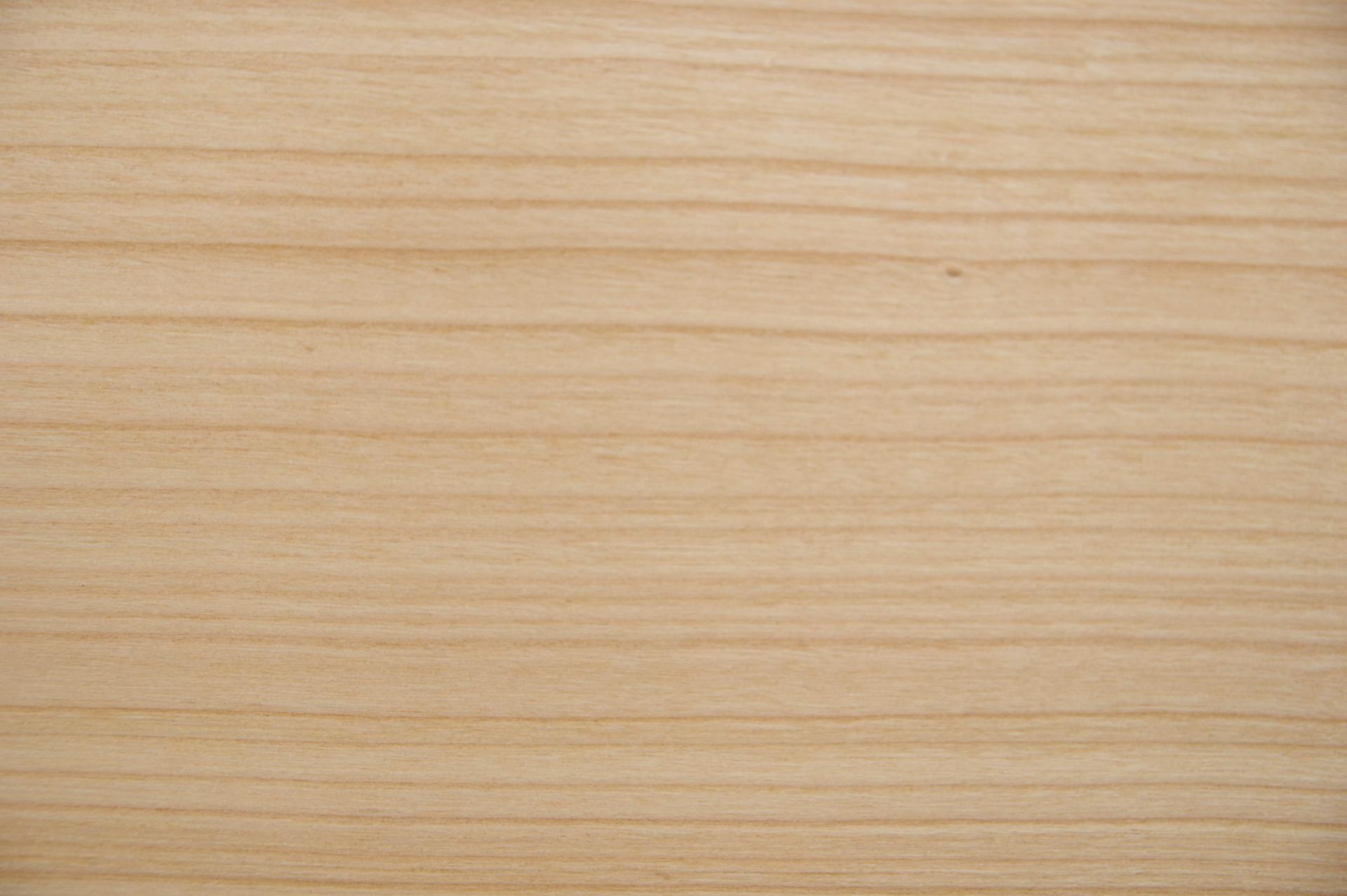 European Cherry, - veneer (0,9mm) - 2,6m² (16pcs. x 148cm x 11cm)