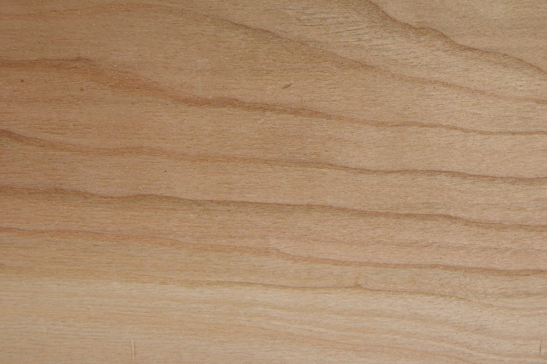 Kirschbaum, europäischer Furnier
