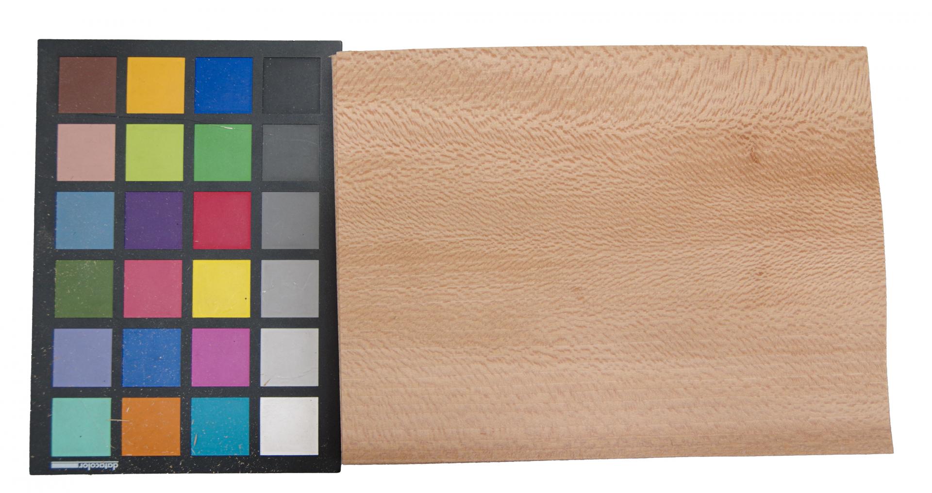 Platane -Furnier (0,6mm) - 1,2m² (29Stk. x 23cm x 18cm)